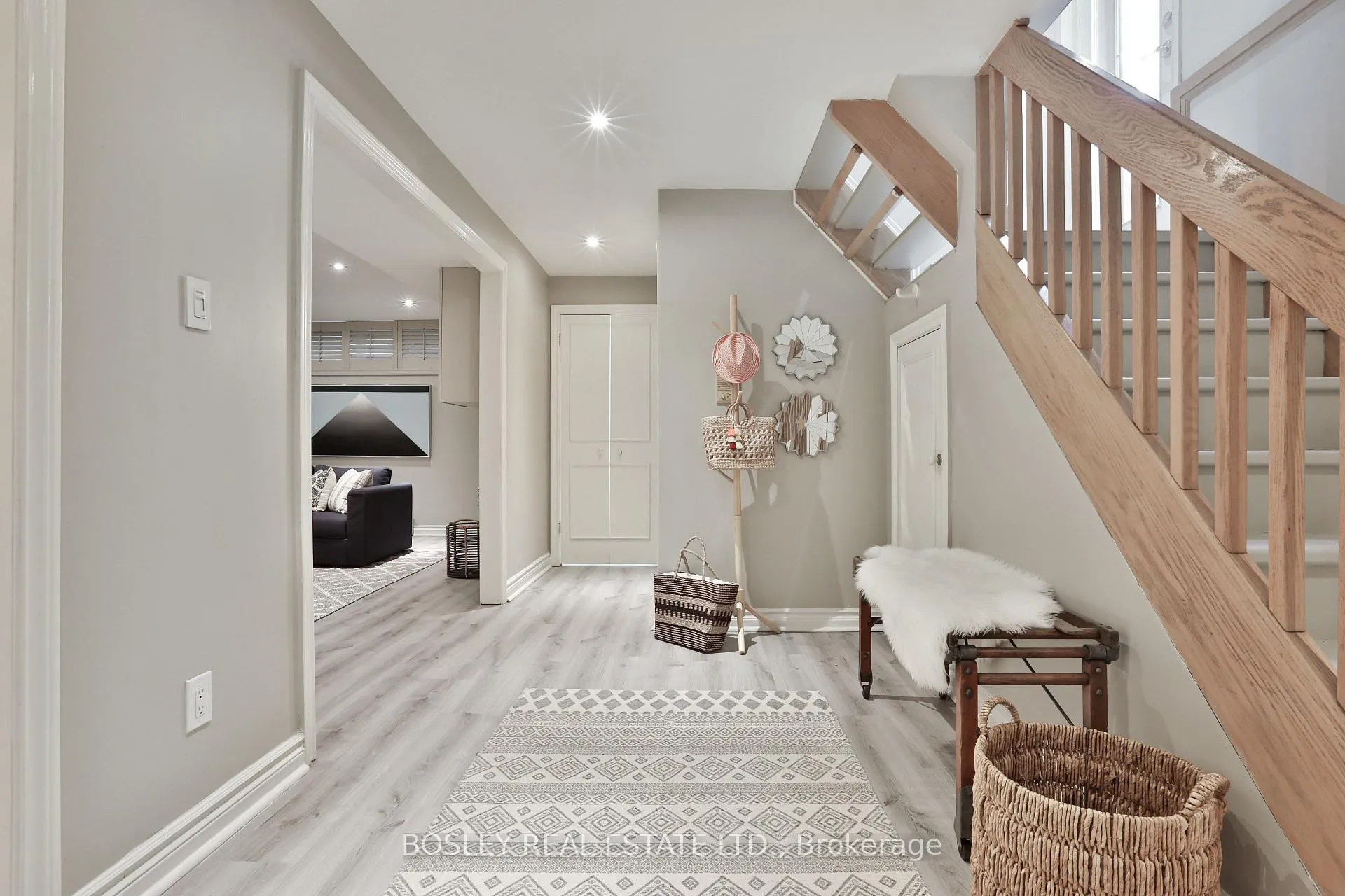 Photo 38 of 268 Glengrove Avenue W, Toronto, Lawrence Park South — HOMEH
