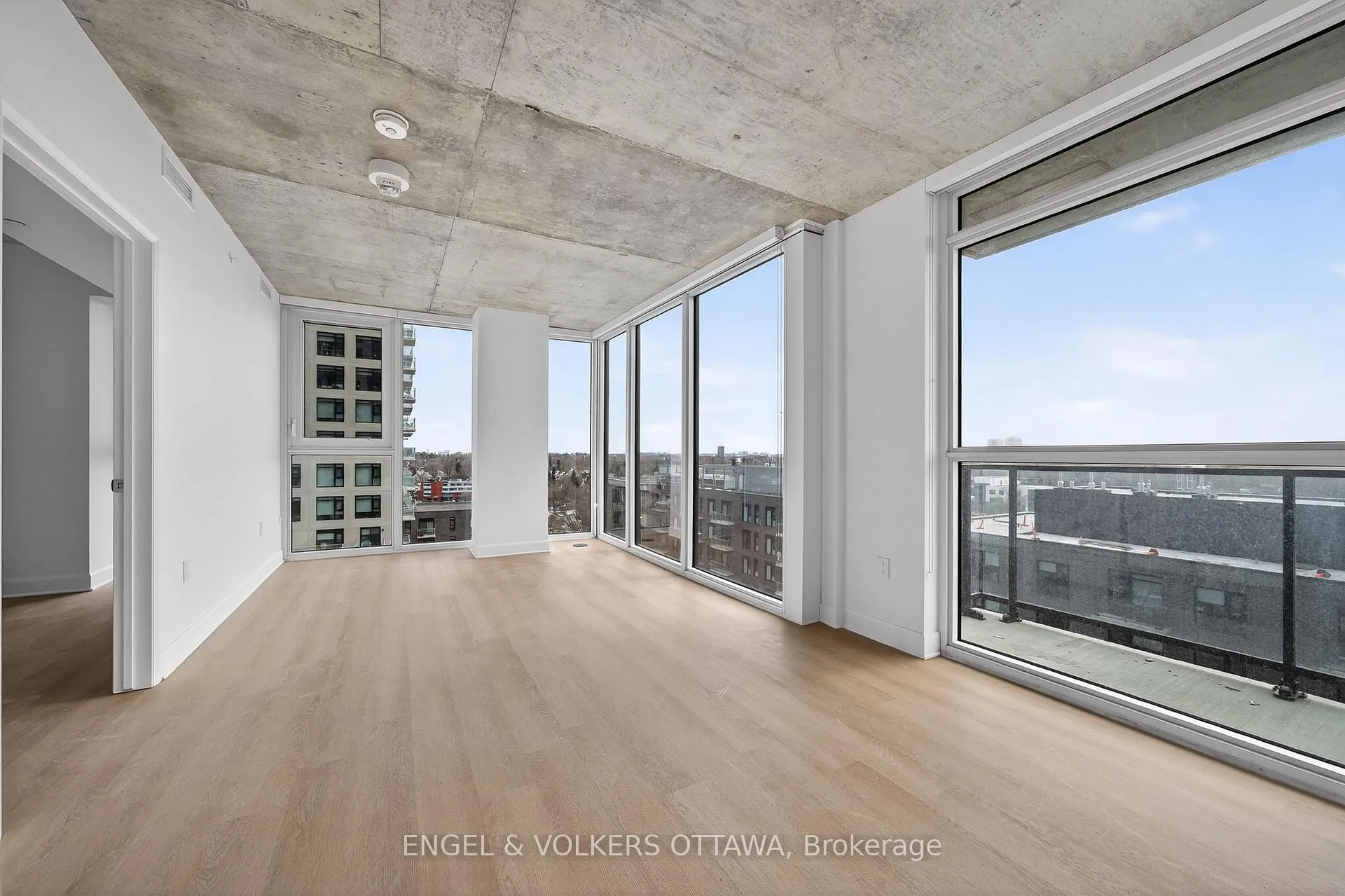 Photo 4 of Unit 1107, 1360 Carling Avenue, Ottawa, Carlington — HOMEH
