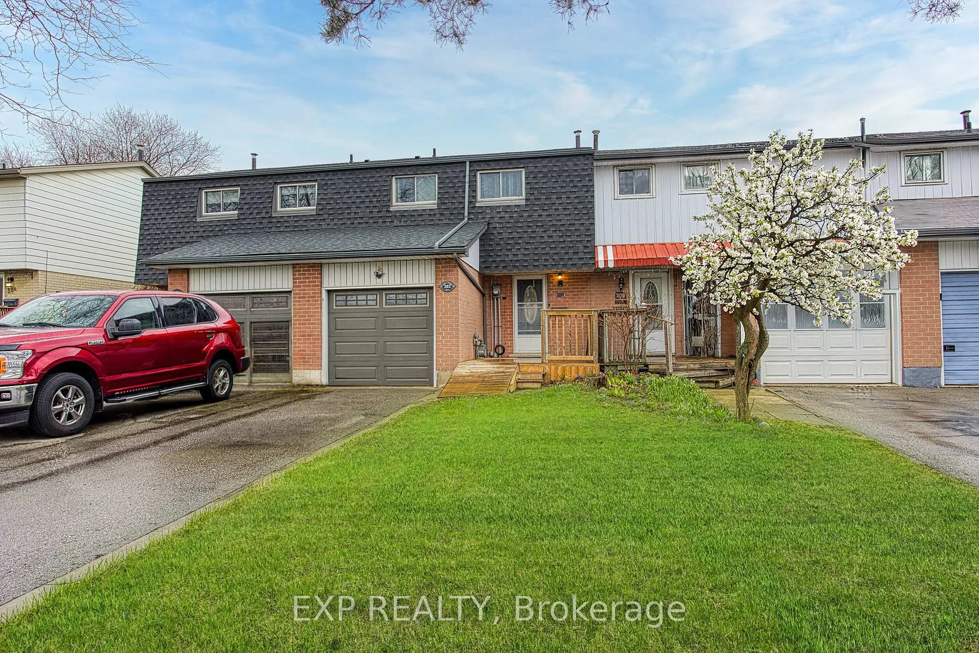 Photo 1 of 202 Golden Orchard Drive, Hamilton, Gourley — HOMEH