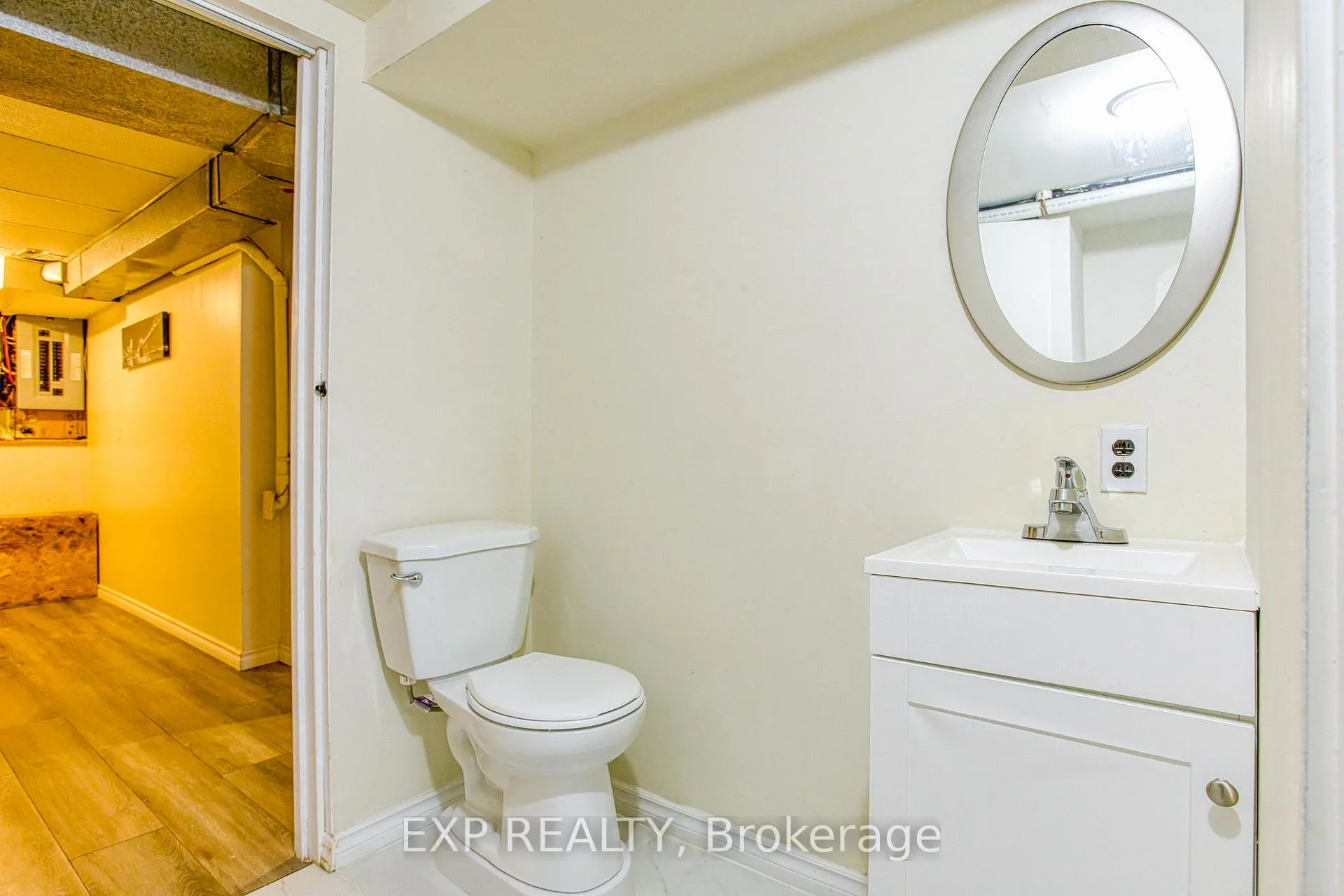 Photo 25 of 202 Golden Orchard Drive, Hamilton, Gourley — HOMEH