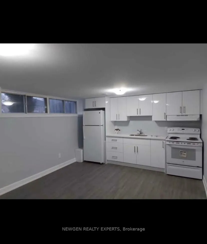 Photo 4 of 41 Aloma Crescent, Brampton, Avondale — HOMEH