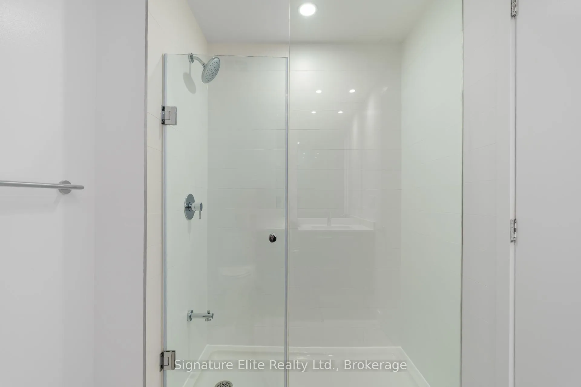 Photo 7 of Unit 309, 1075 Queen Street E, Toronto, South Riverdale — HOMEH