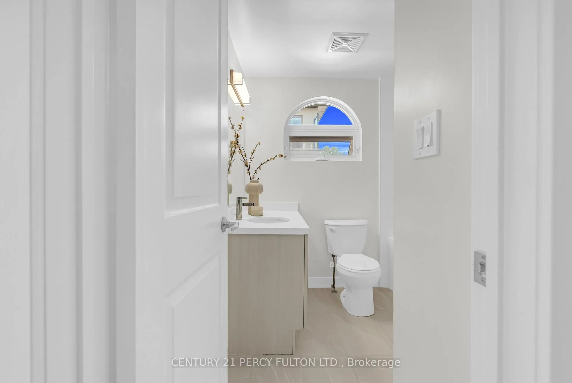 Photo 19 of Unit 23, 400 Mary Street, Whitby, Lynde Creek — HOMEH