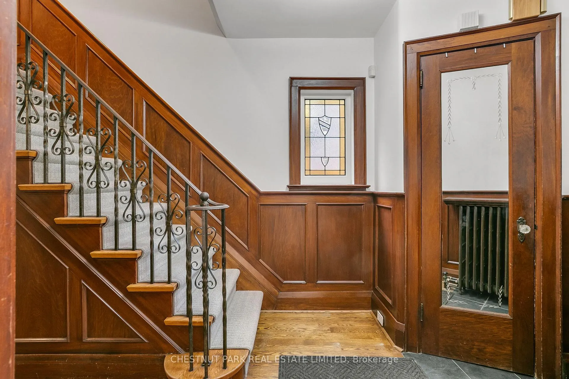 Photo 3 of 7 Fleming Crescent, Toronto, Leaside — HOMEH
