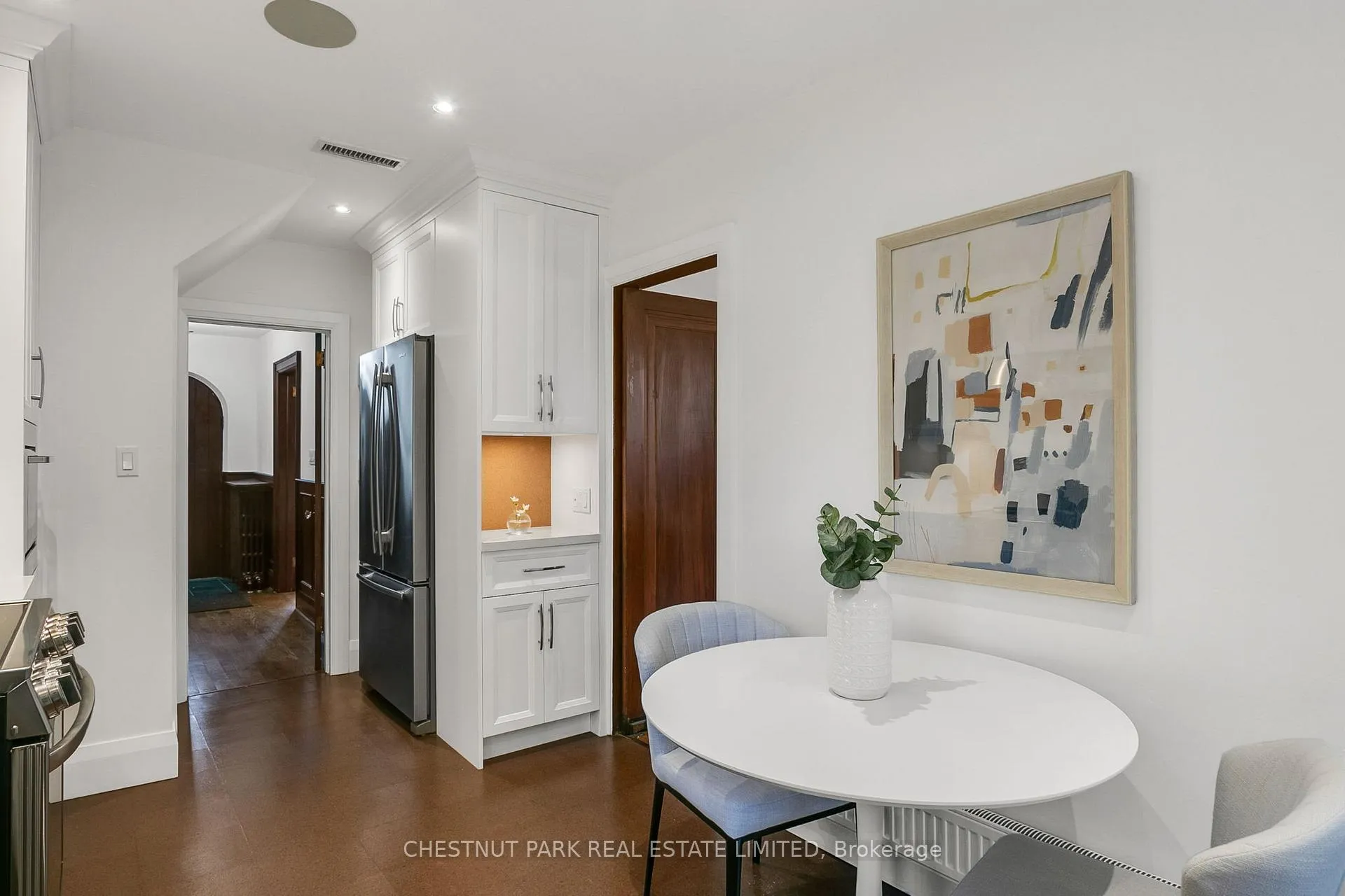 Photo 13 of 7 Fleming Crescent, Toronto, Leaside — HOMEH