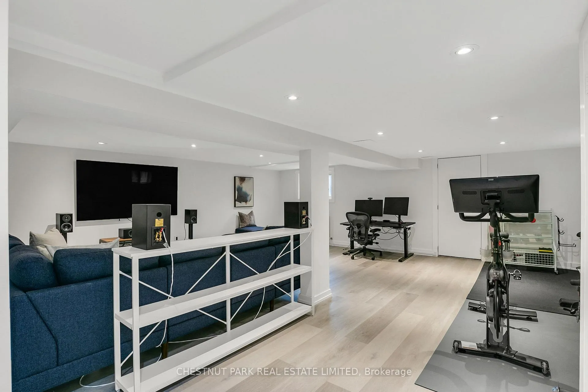 Photo 27 of 7 Fleming Crescent, Toronto, Leaside — HOMEH
