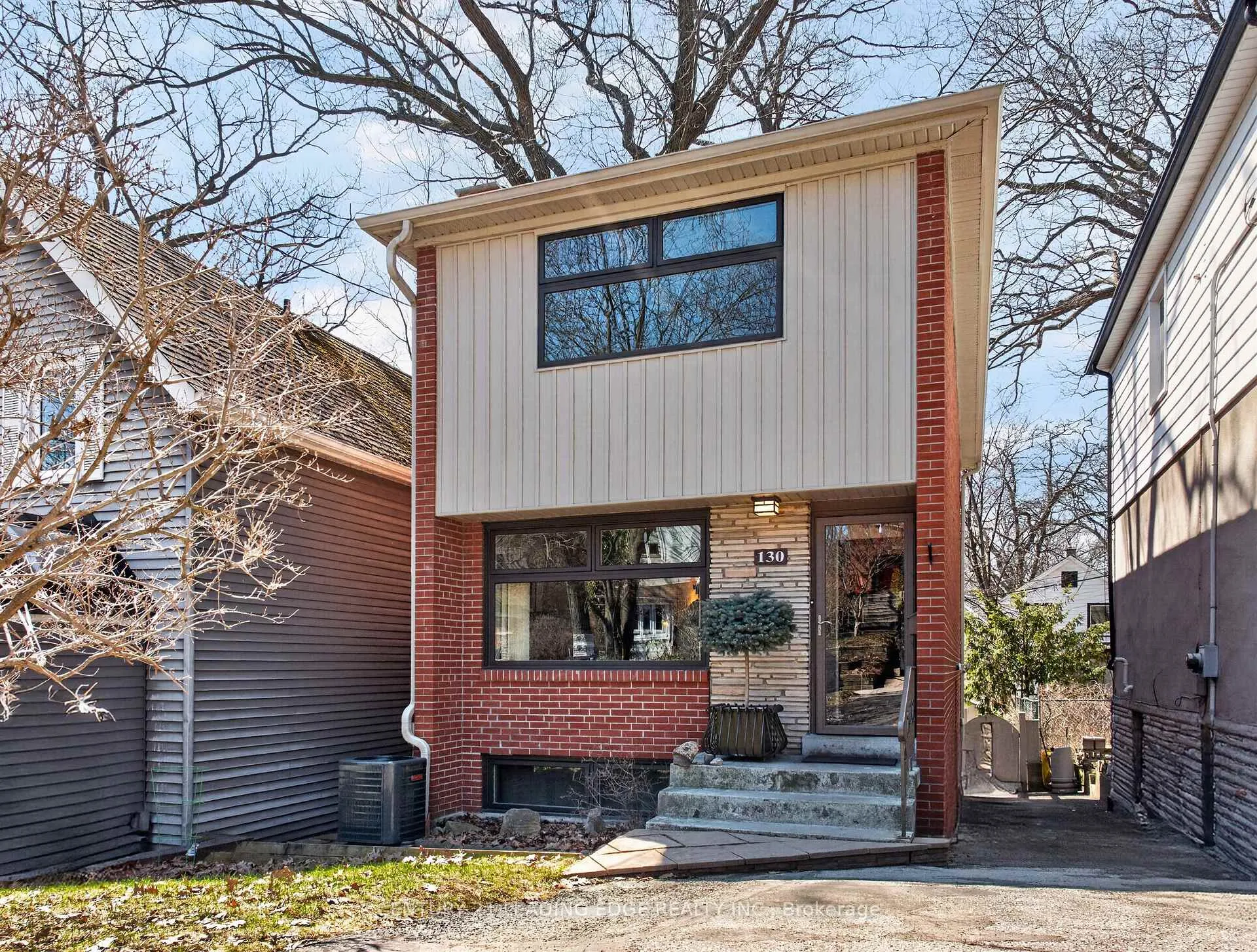 Photo 1 of 130 Silver Birch Avenue, Toronto, The Beaches — HOMEH