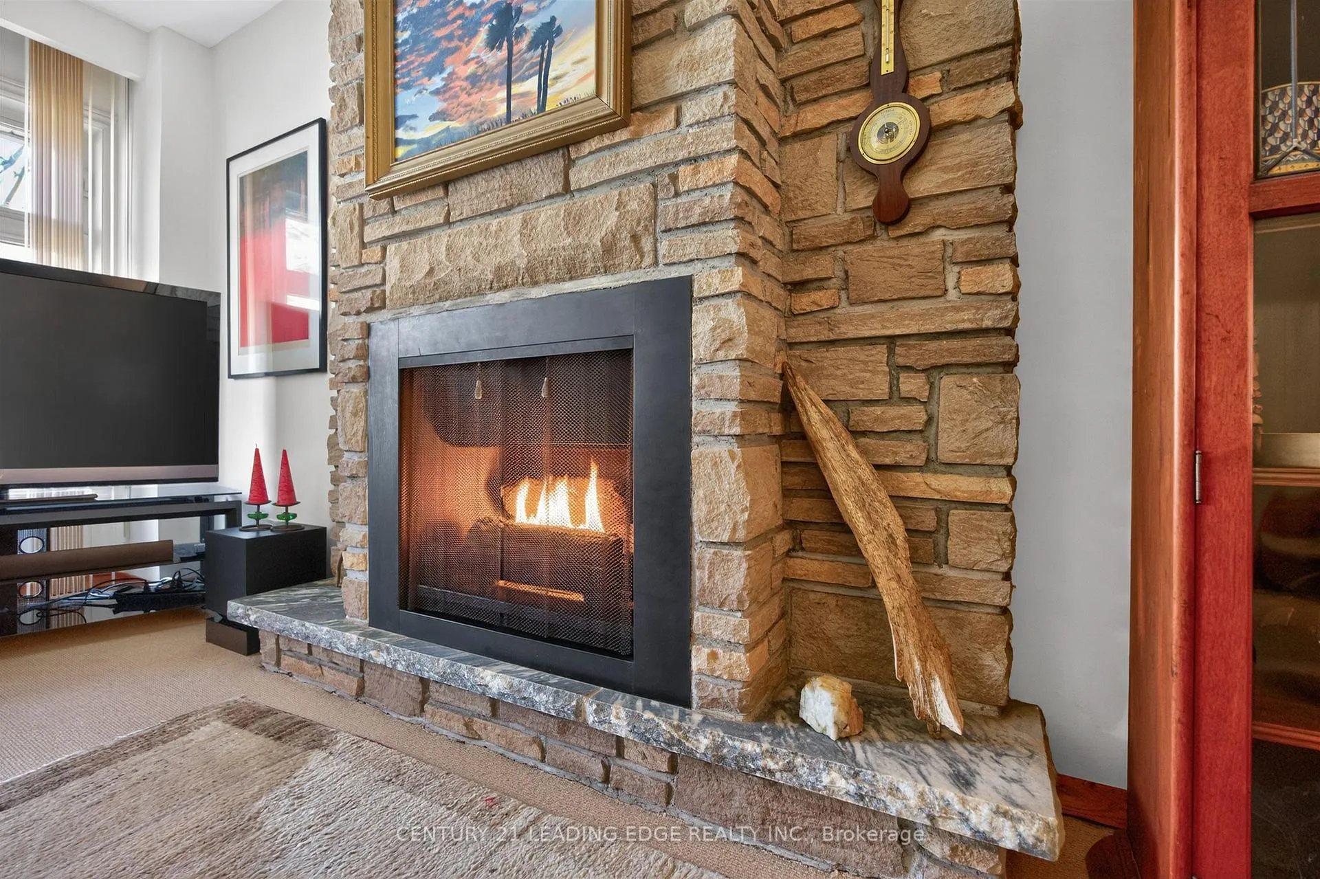 Photo 11 of 130 Silver Birch Avenue, Toronto, The Beaches — HOMEH