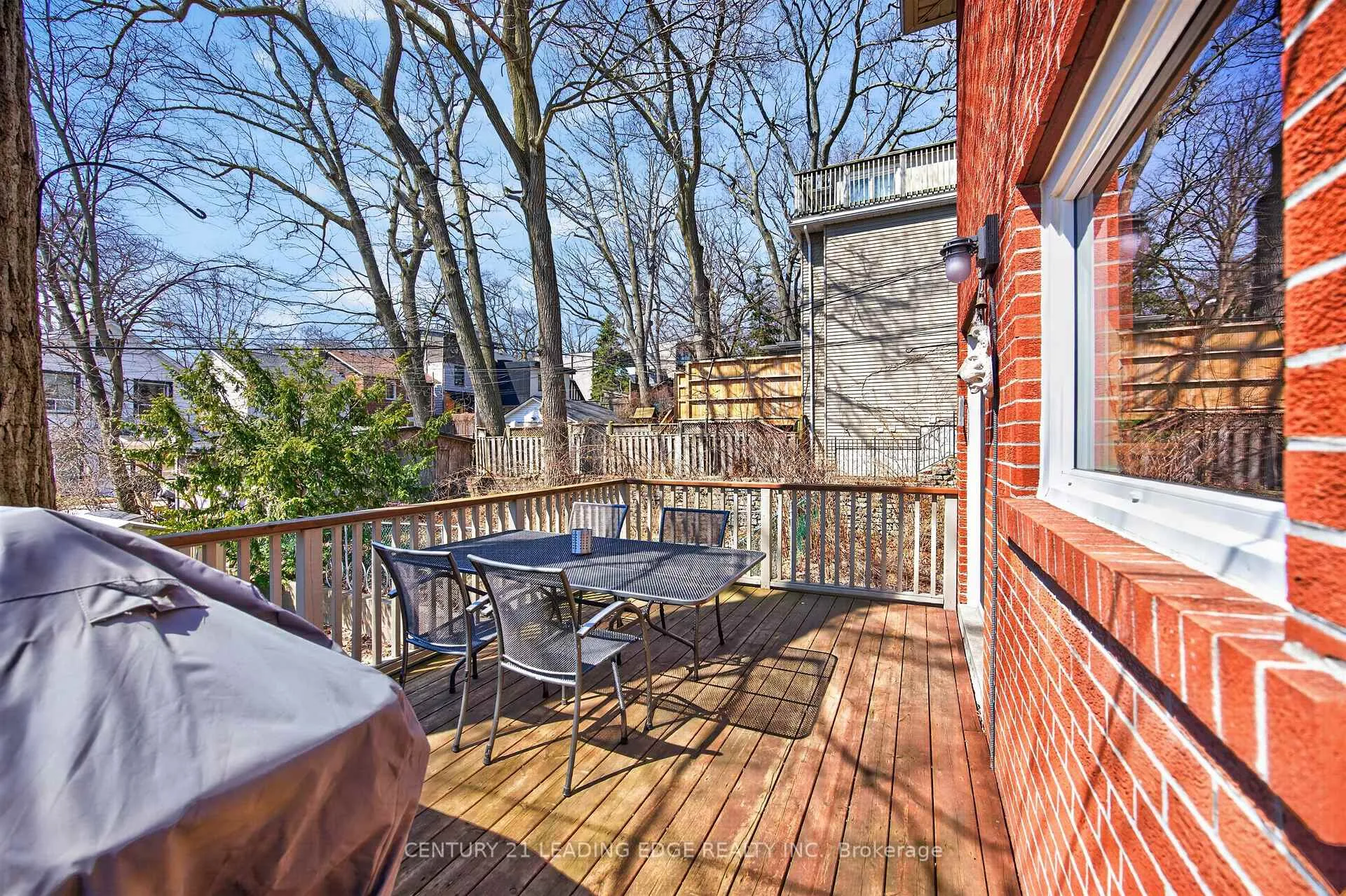 Photo 20 of 130 Silver Birch Avenue, Toronto, The Beaches — HOMEH