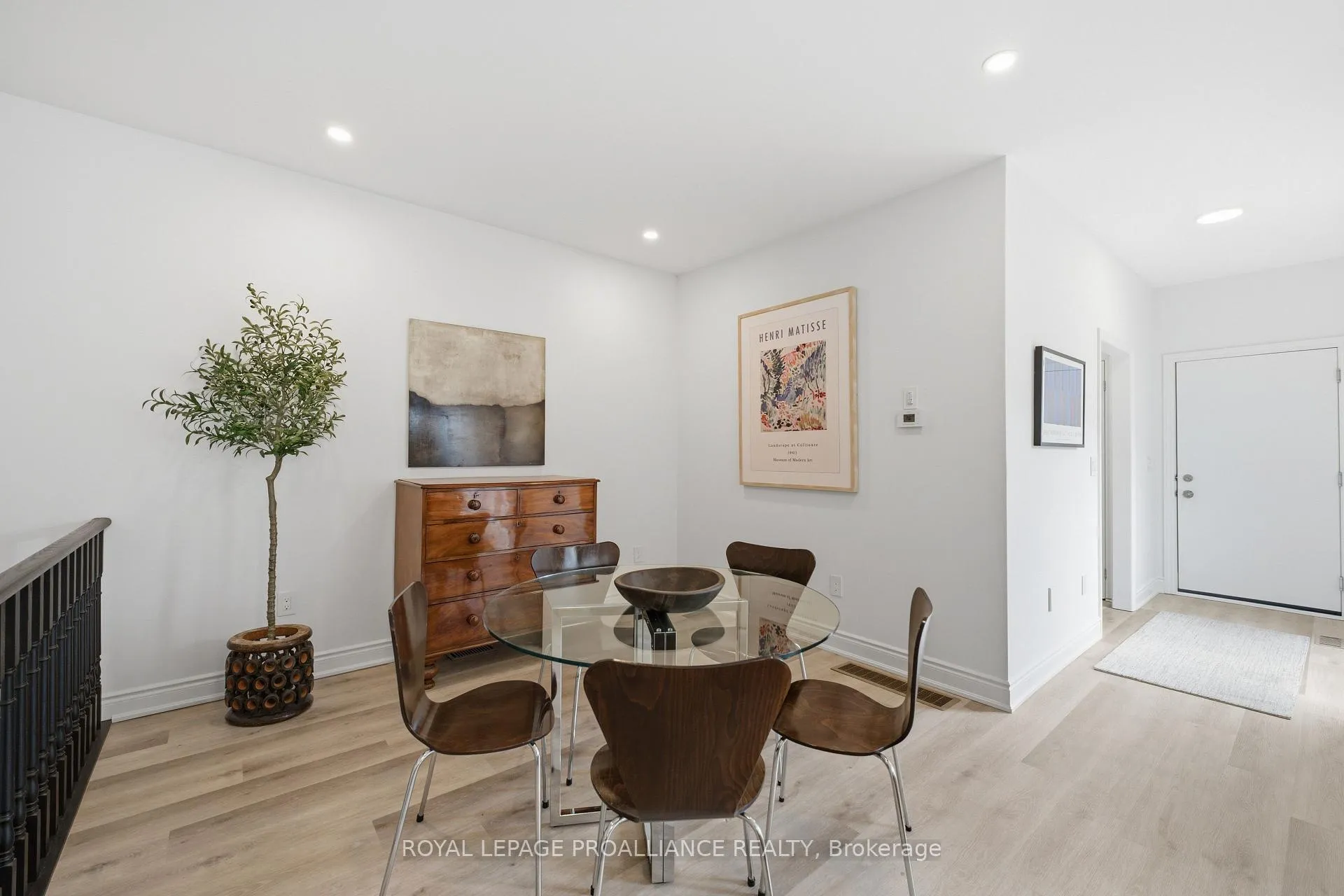 Photo 24 of 883 Ernest Allen Boulevard, Cobourg — HOMEH