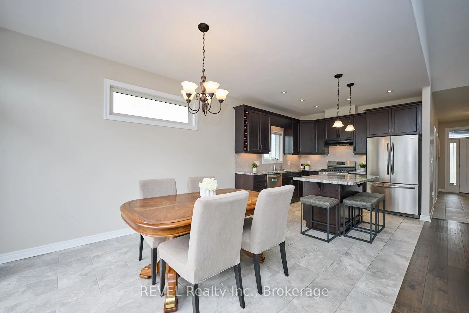 Photo 14 of 5 Cinnamon Street, Thorold, Rolling Meadows — HOMEH