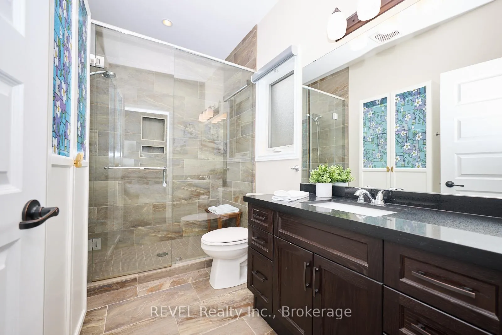 Photo 19 of 5 Cinnamon Street, Thorold, Rolling Meadows — HOMEH