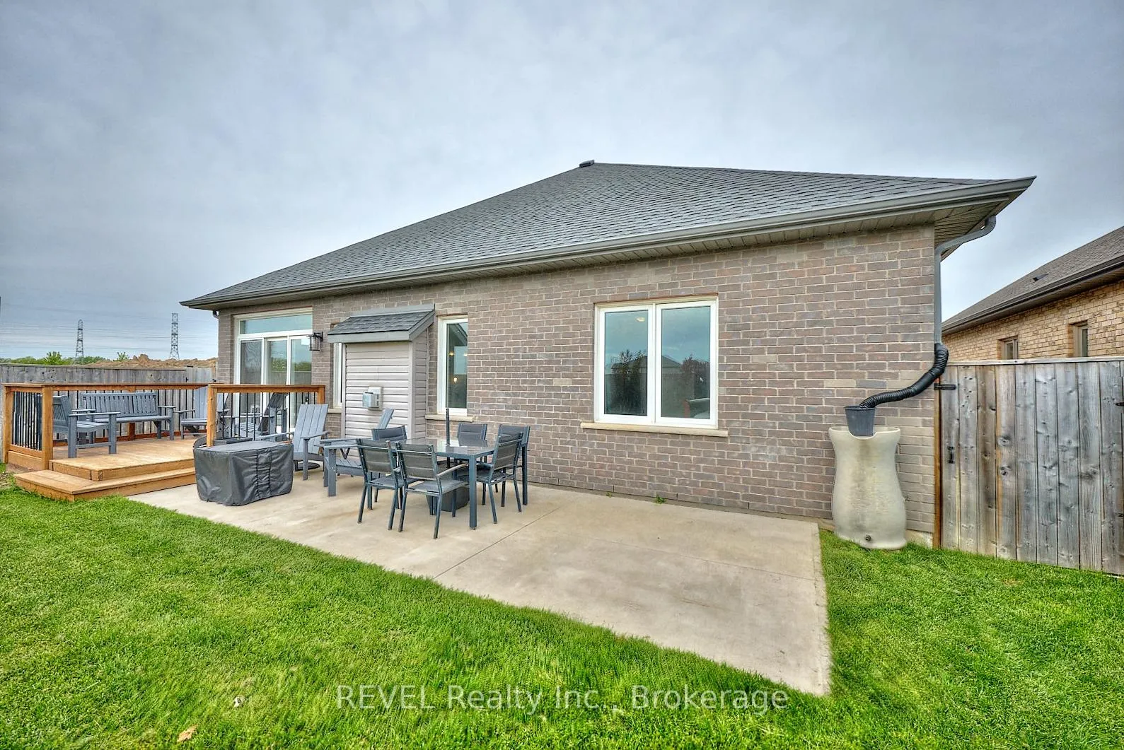 Photo 41 of 5 Cinnamon Street, Thorold, Rolling Meadows — HOMEH
