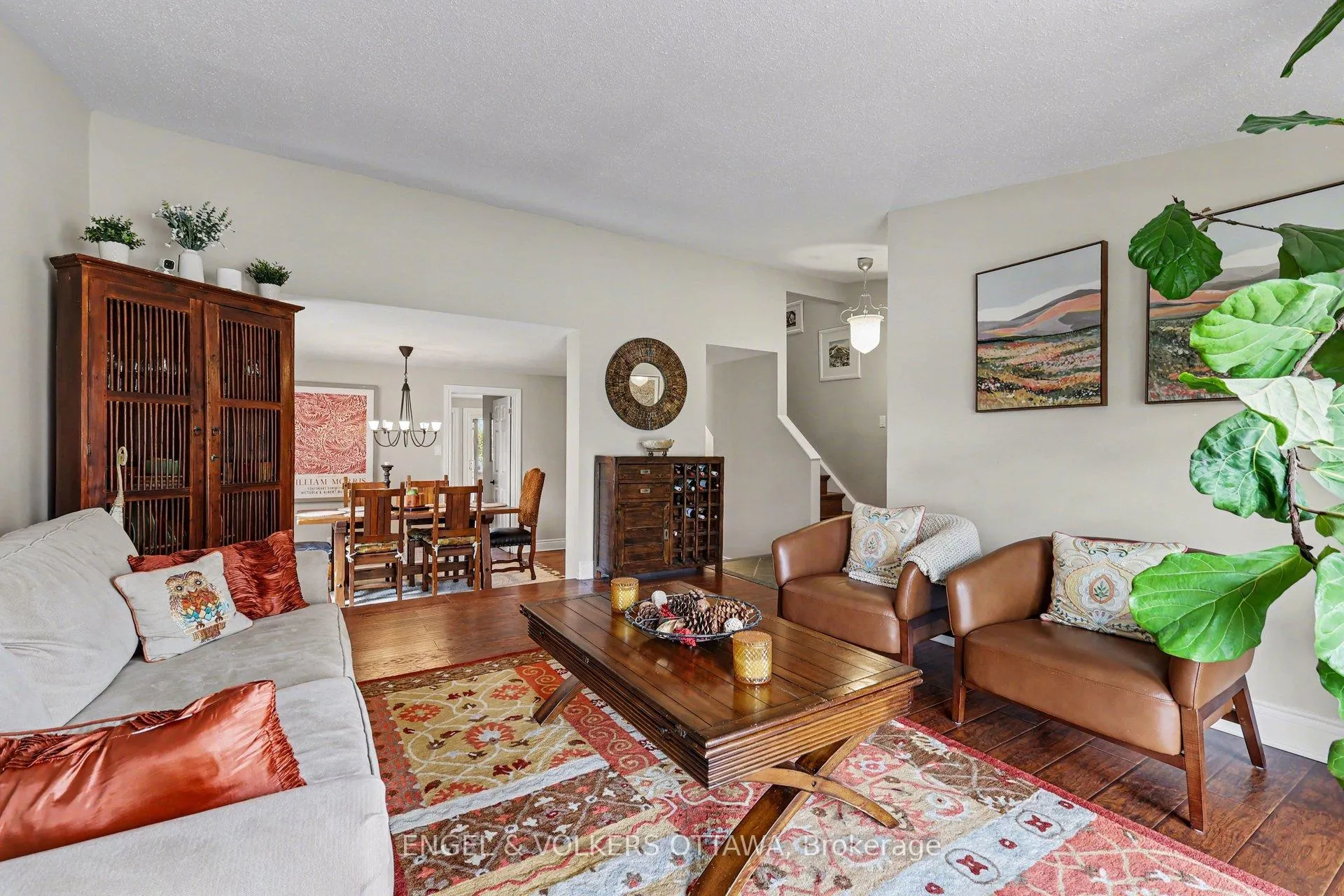 Photo 8 of 64 Malvern Drive, Ottawa, Barrhaven - Pheasant Run — HOMEH