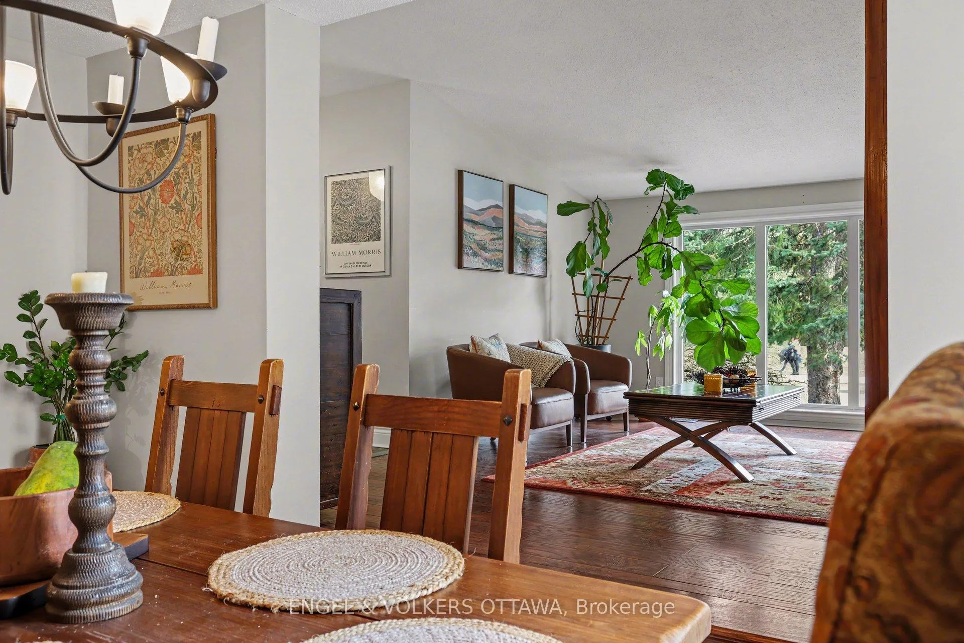 Photo 11 of 64 Malvern Drive, Ottawa, Barrhaven - Pheasant Run — HOMEH
