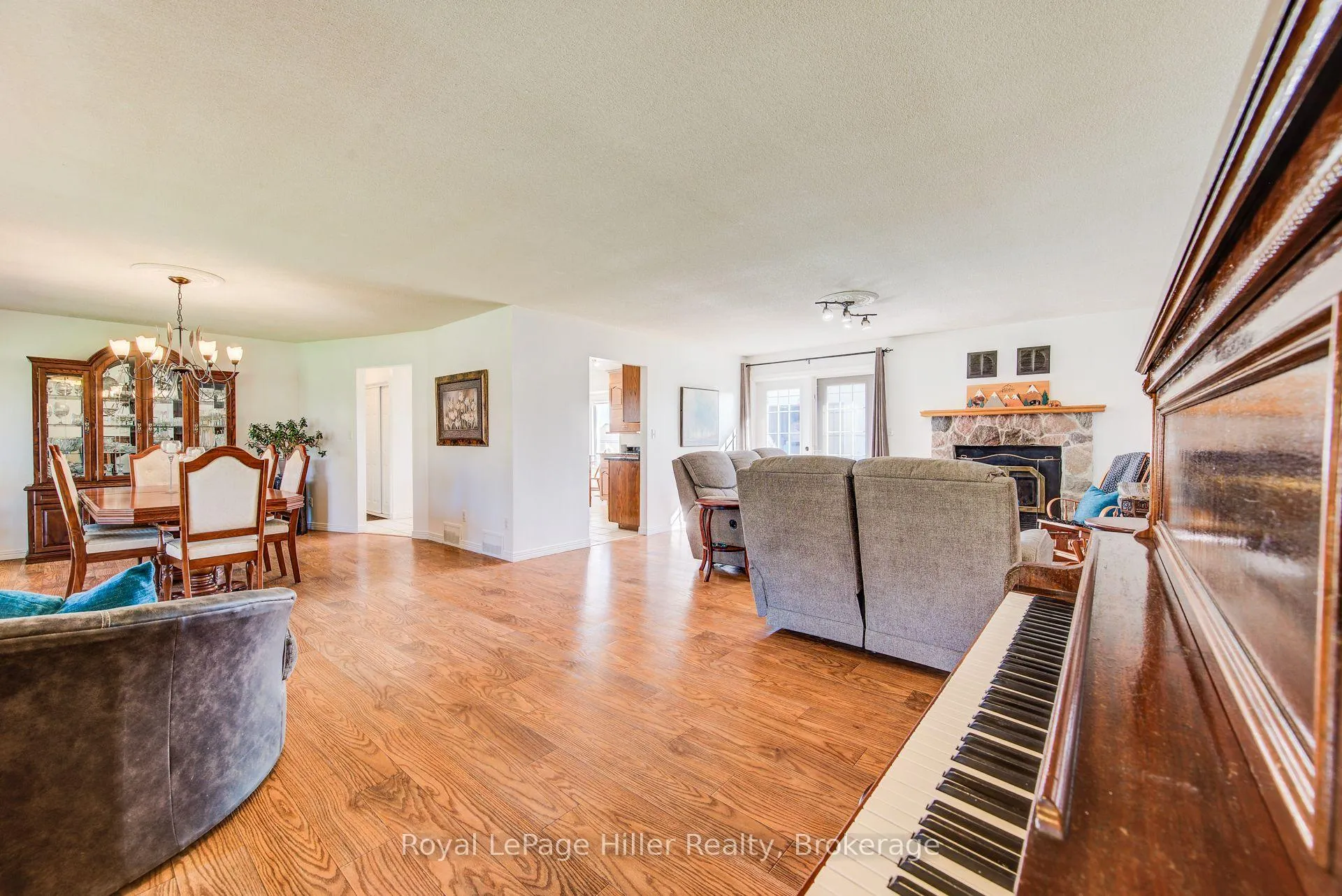 Photo 8 of 5972 Deborah Glaister Line, Wellesley — HOMEH