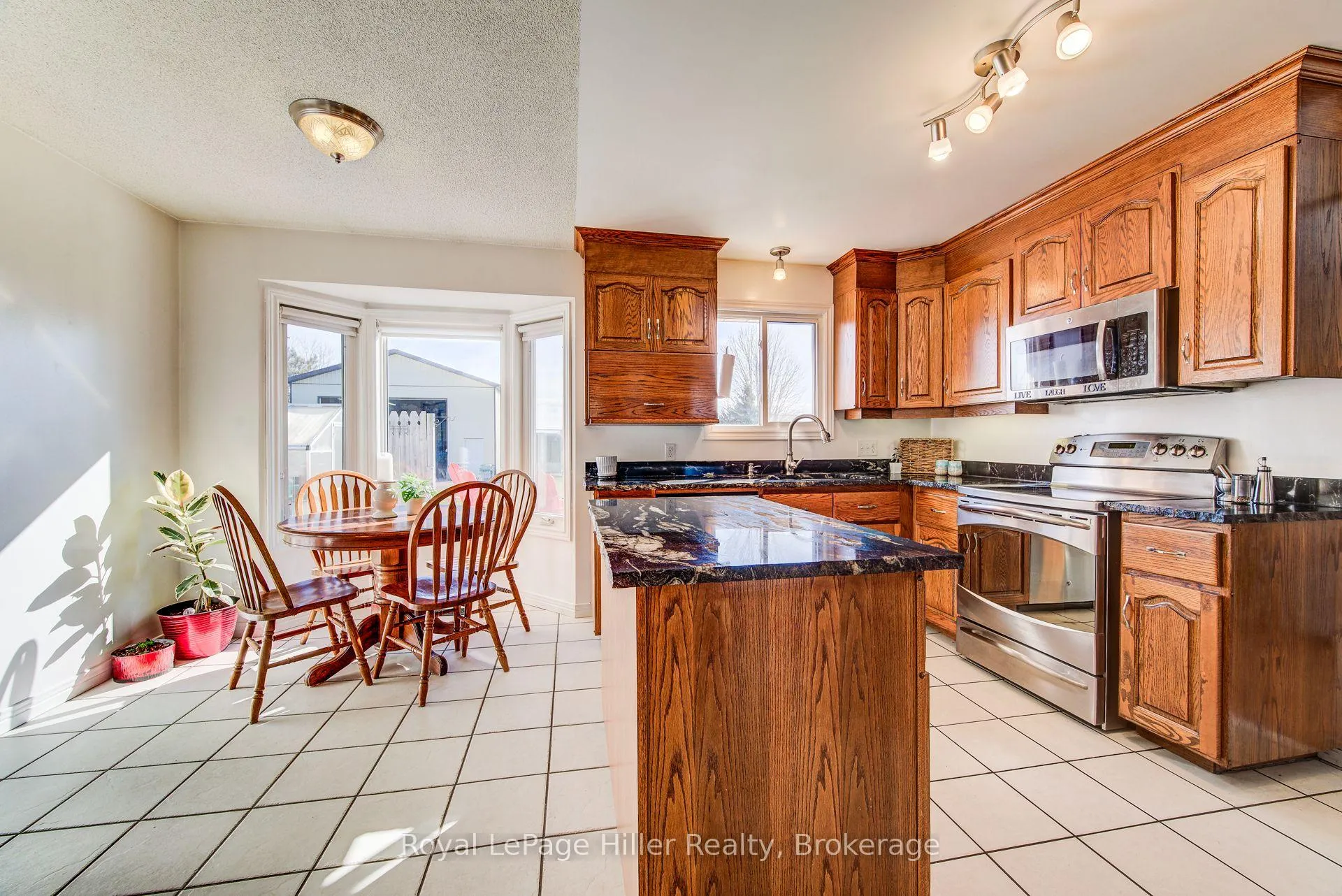 Photo 13 of 5972 Deborah Glaister Line, Wellesley — HOMEH
