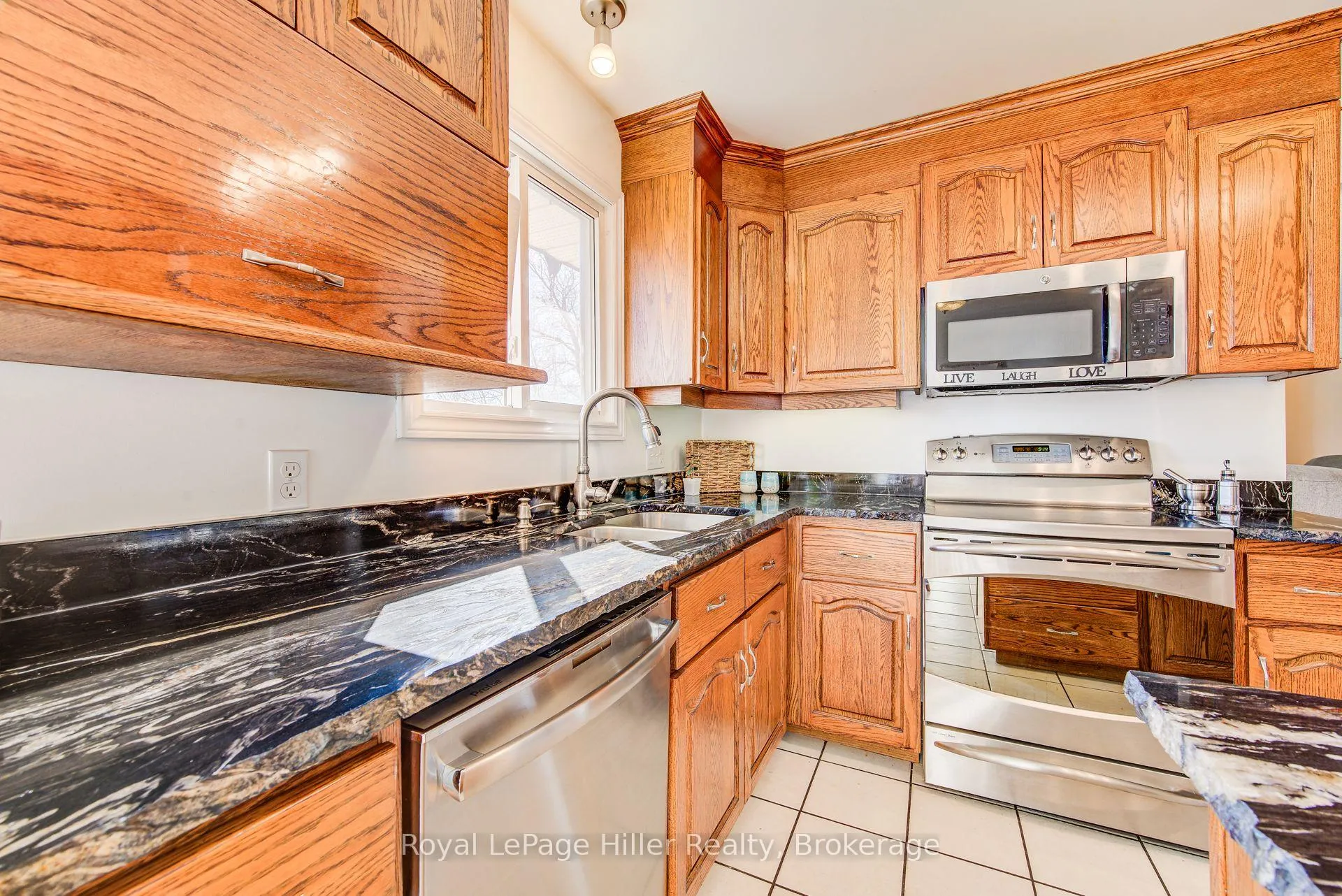 Photo 15 of 5972 Deborah Glaister Line, Wellesley — HOMEH