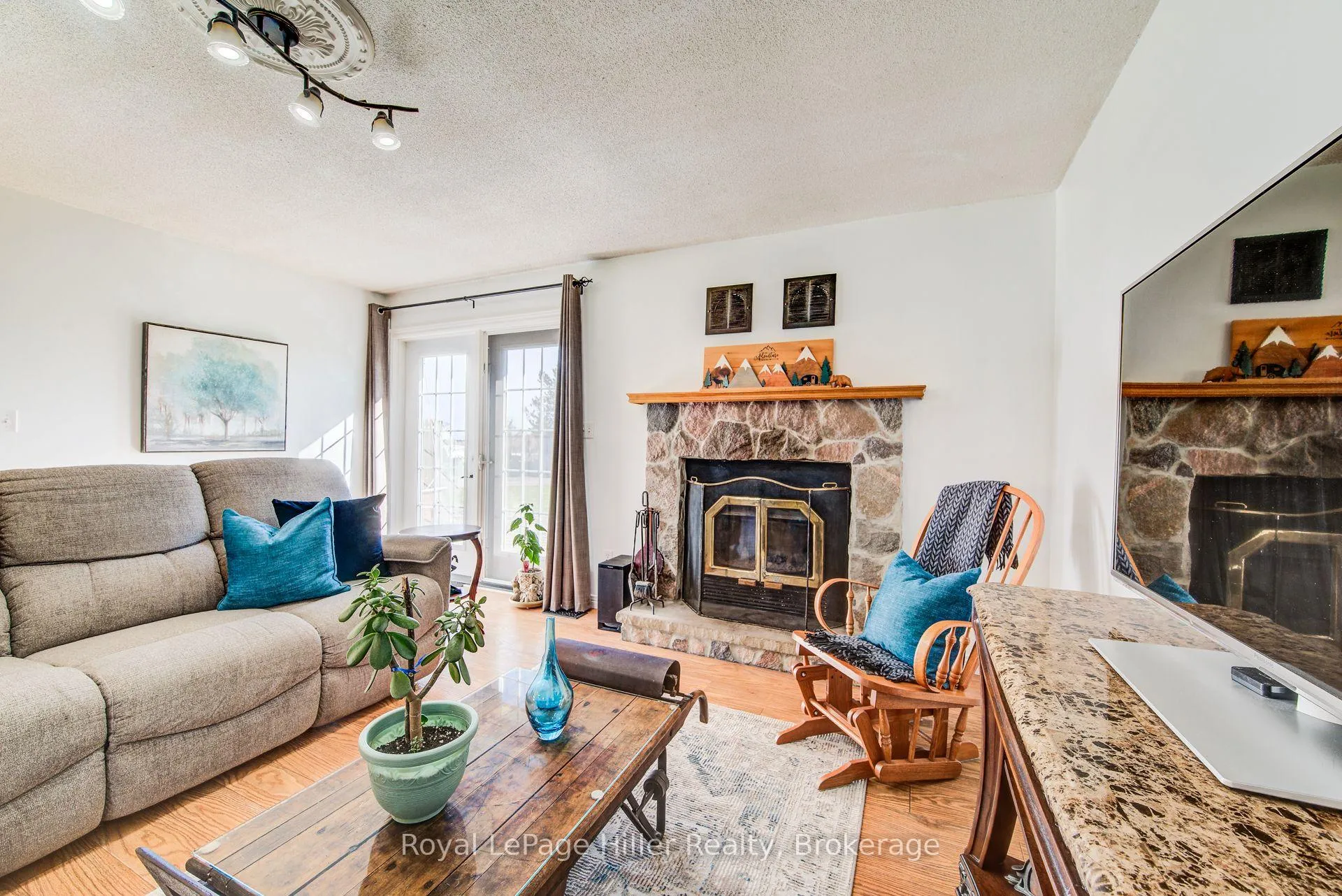 Photo 20 of 5972 Deborah Glaister Line, Wellesley — HOMEH