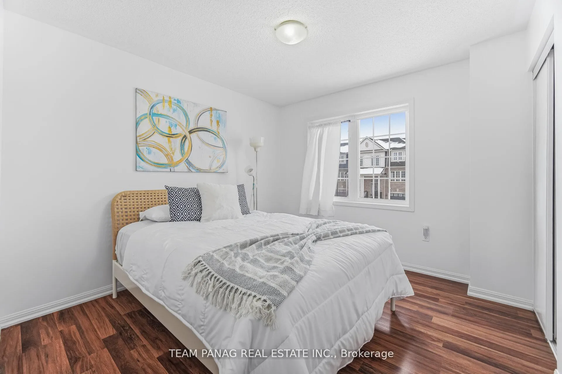 Photo 24 of 3 Decker Hollow Circle, Brampton, Credit Valley — HOMEH