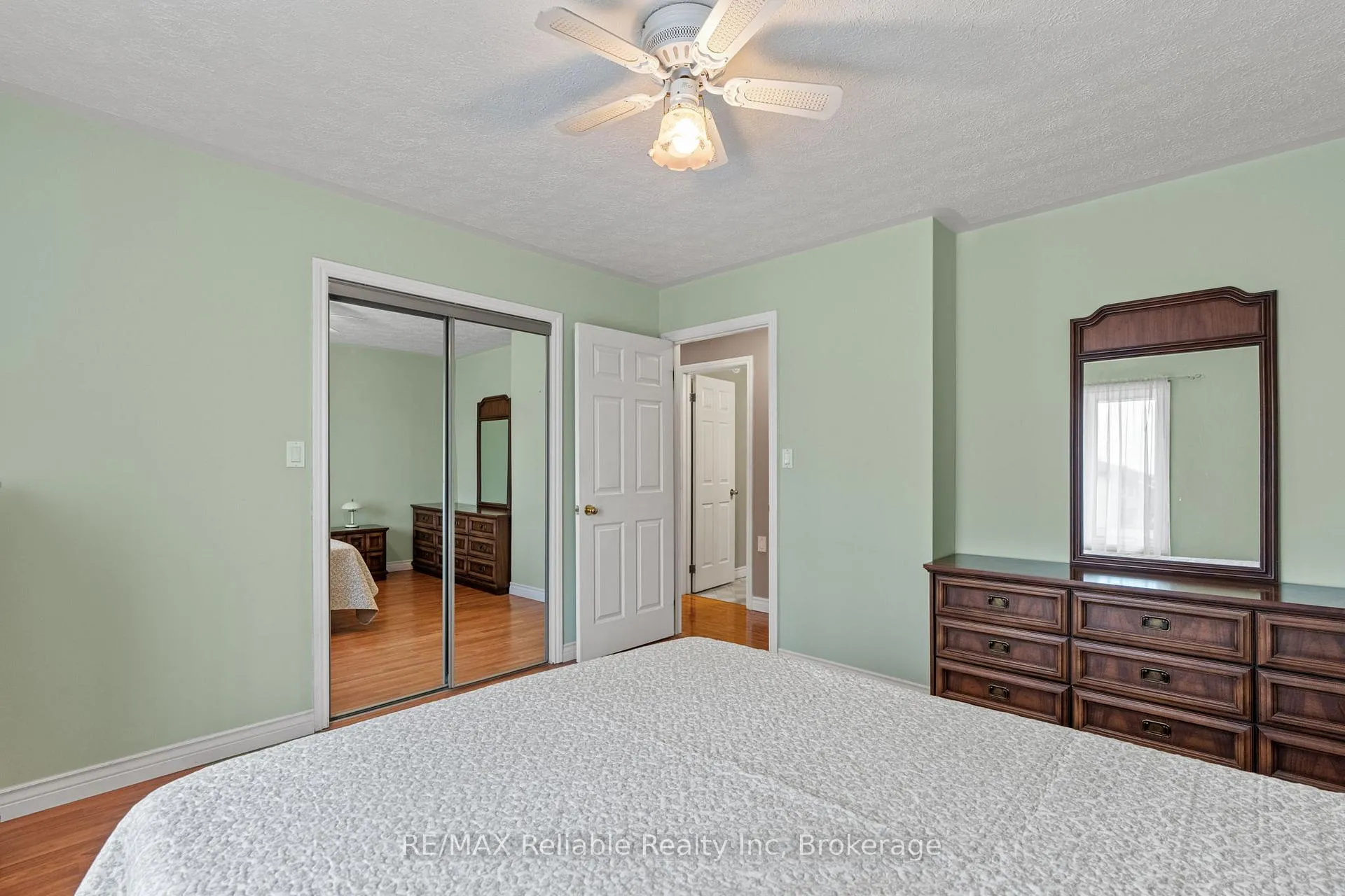 Photo 20 of 116 Duke Street, Huron East, Seaforth — HOMEH