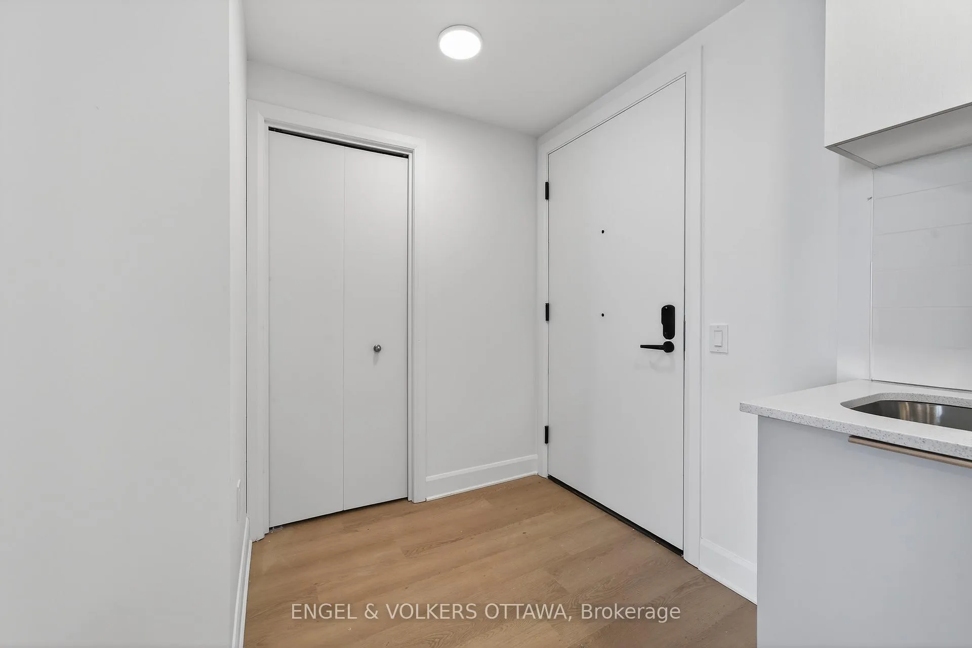 Photo 17 of Unit 1803, 1360 Carling Avenue, Ottawa, Carlington — HOMEH