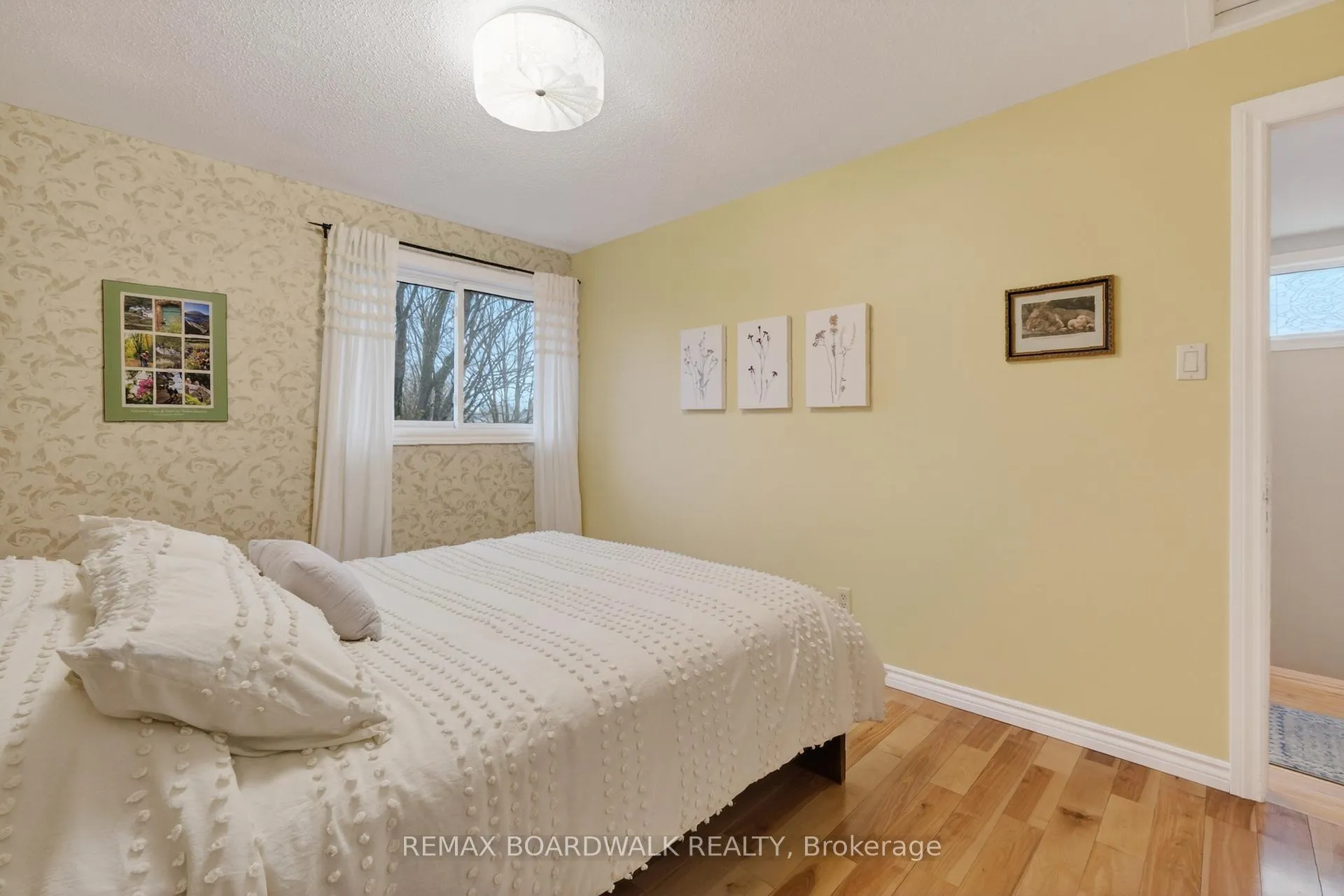 Photo 21 of 7925 Jeanne D'arc Boulevard N, Ottawa, Orleans Wood — HOMEH