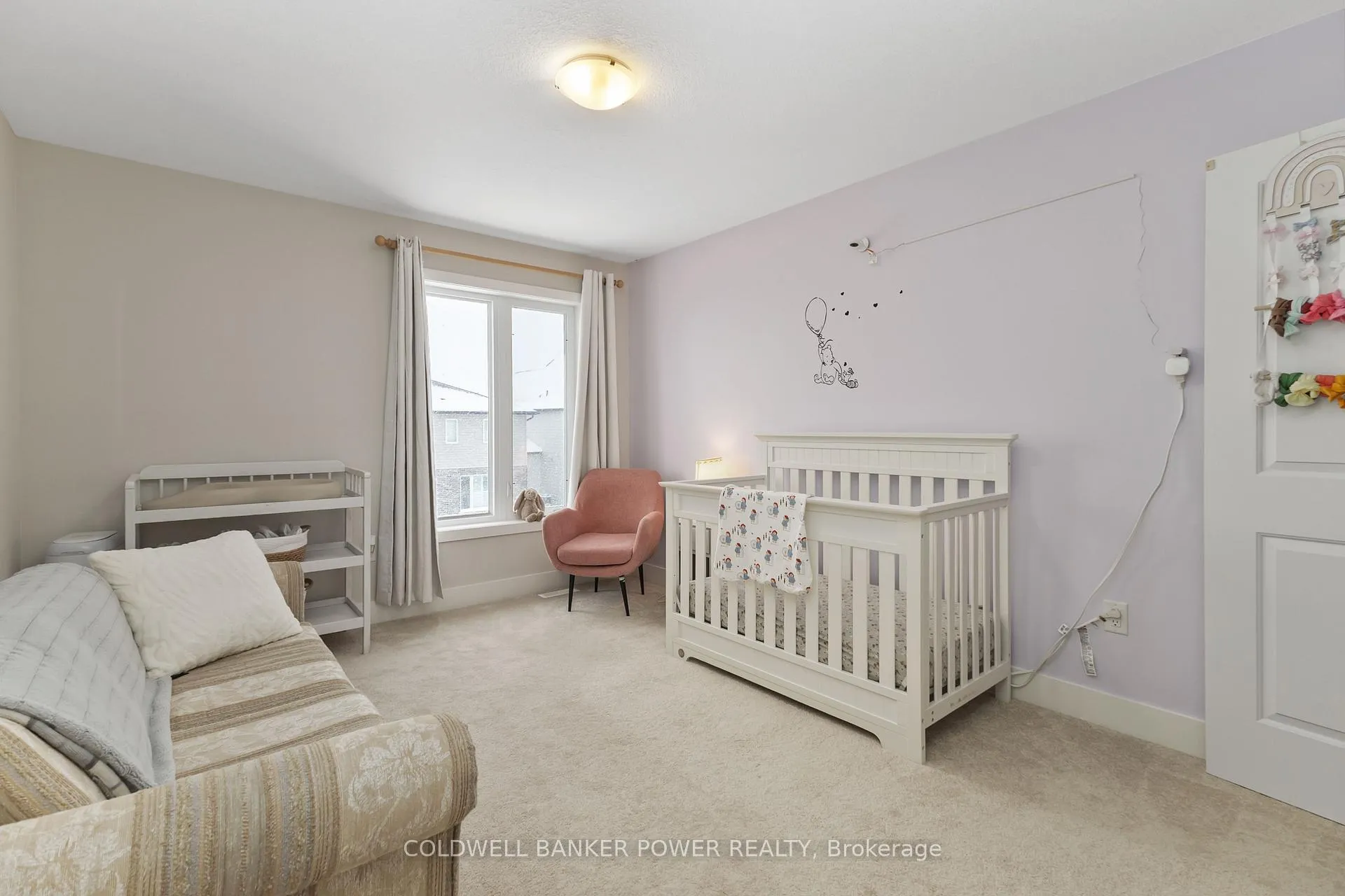 Photo 31 of 405 Edgevalley Road, London, East D — HOMEH