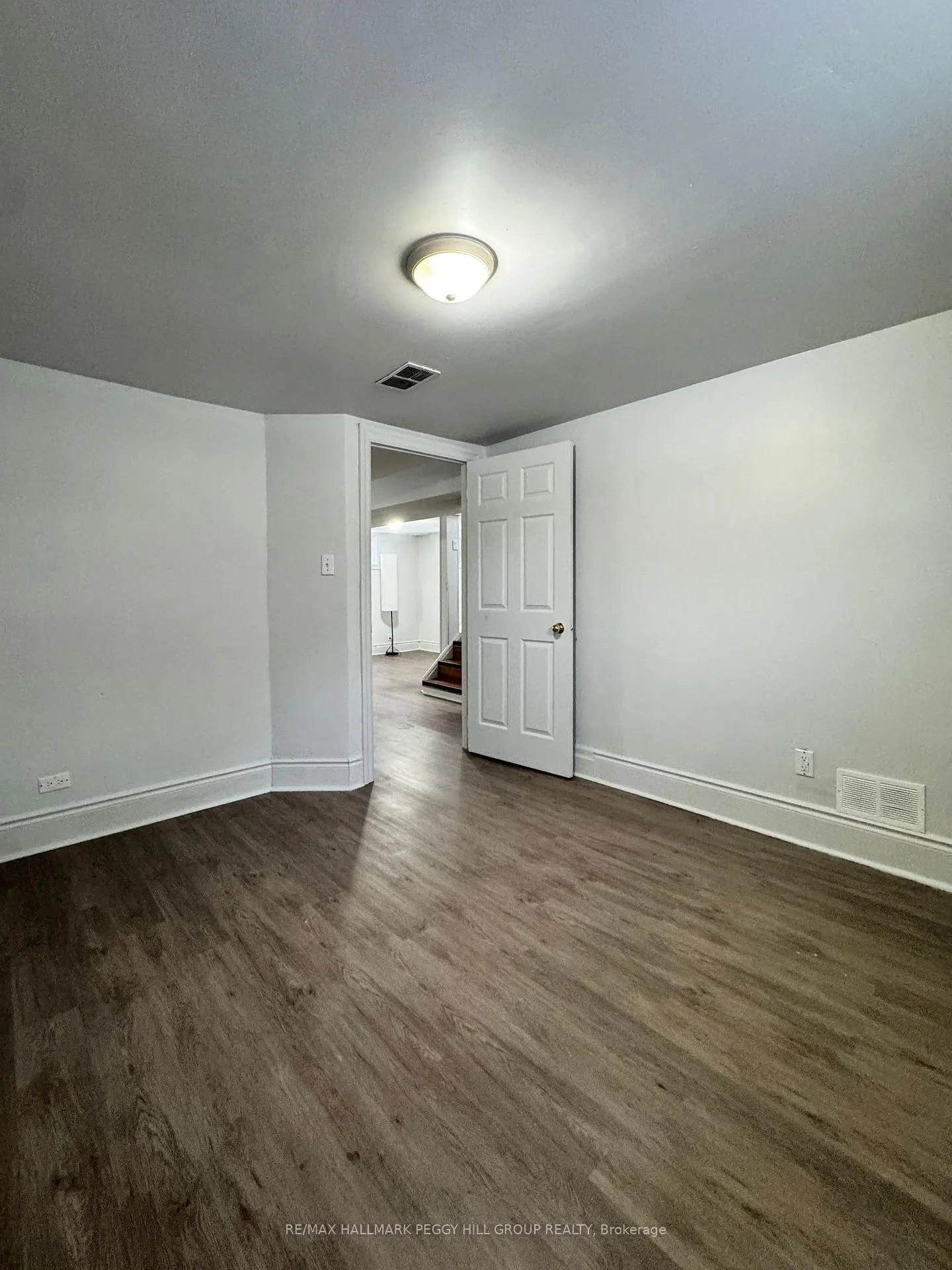 Photo 7 of Unit Lower, 124 Berczy Street, Barrie, Codrington — HOMEH