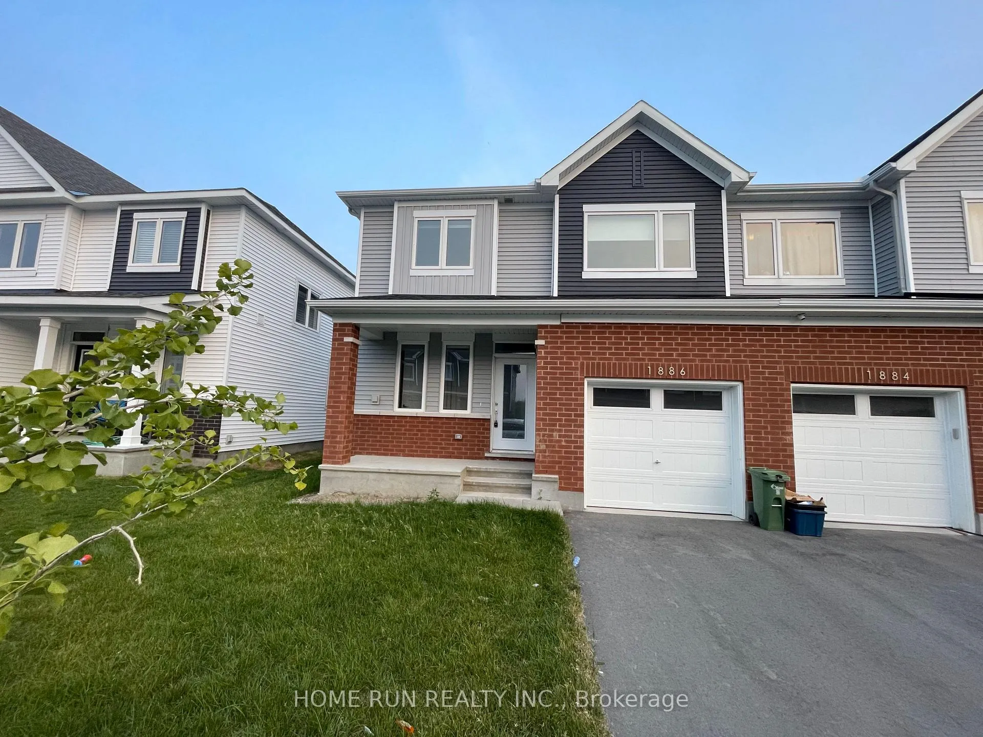 Photo 1 of 1886 Haiku Street, Ottawa, Barrhaven - Half Moon Bay — HOMEH