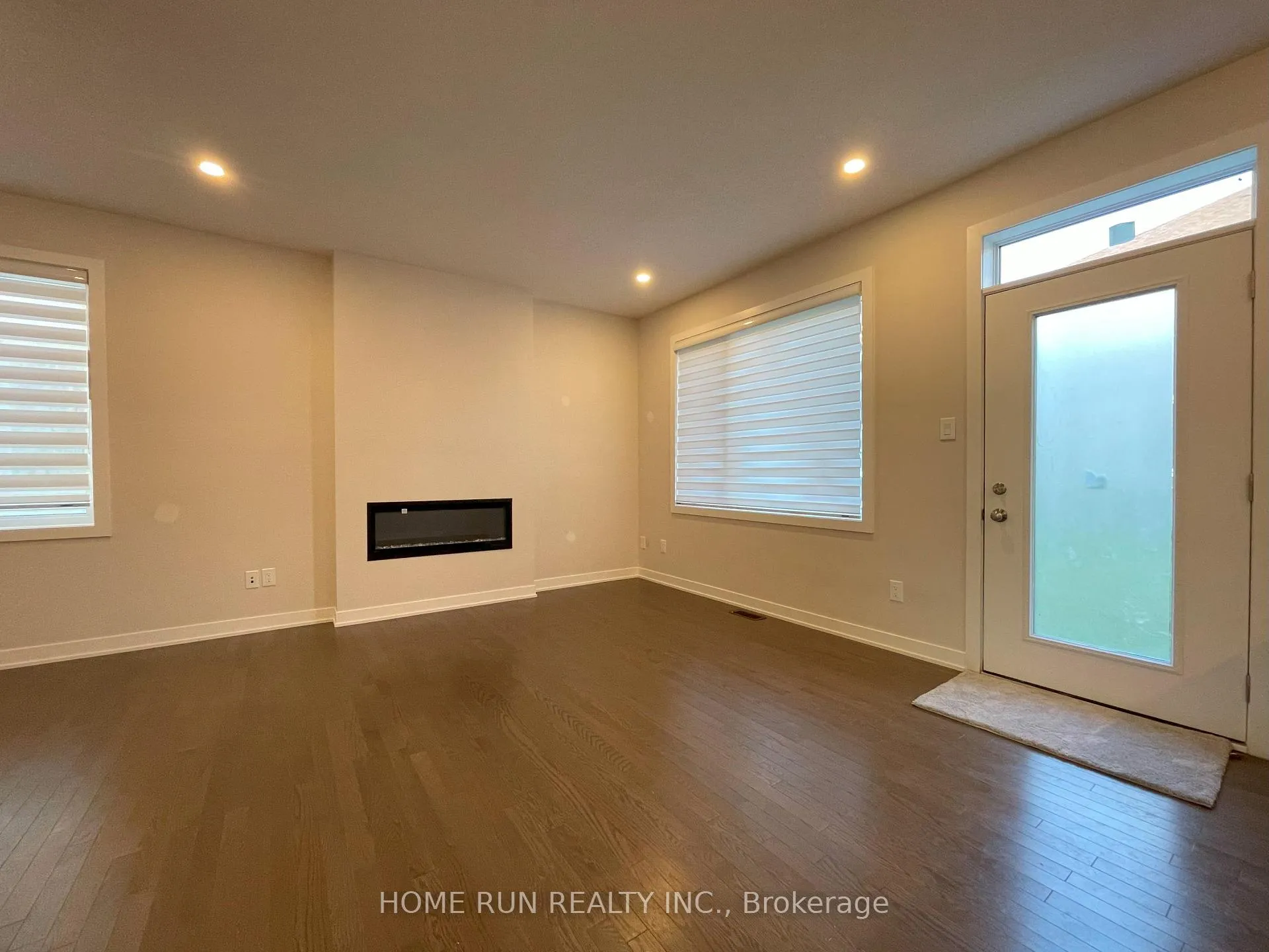 Photo 7 of 1886 Haiku Street, Ottawa, Barrhaven - Half Moon Bay — HOMEH