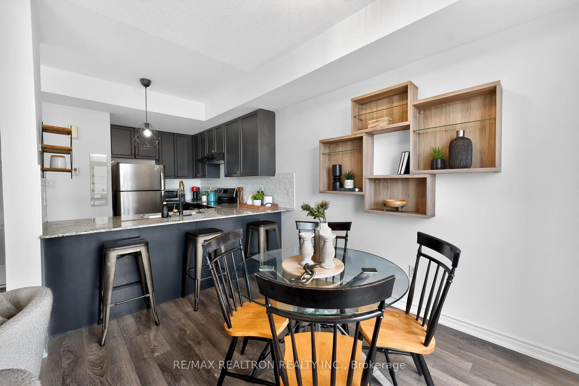 Photo 13 of 2578 William Jackson Drive, Pickering, Duffin Heights — HOMEH