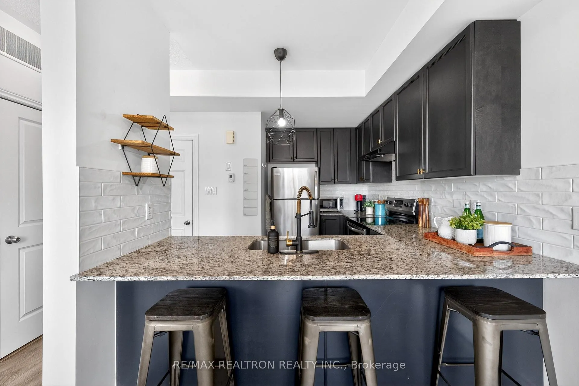 Photo 15 of 2578 William Jackson Drive, Pickering, Duffin Heights — HOMEH