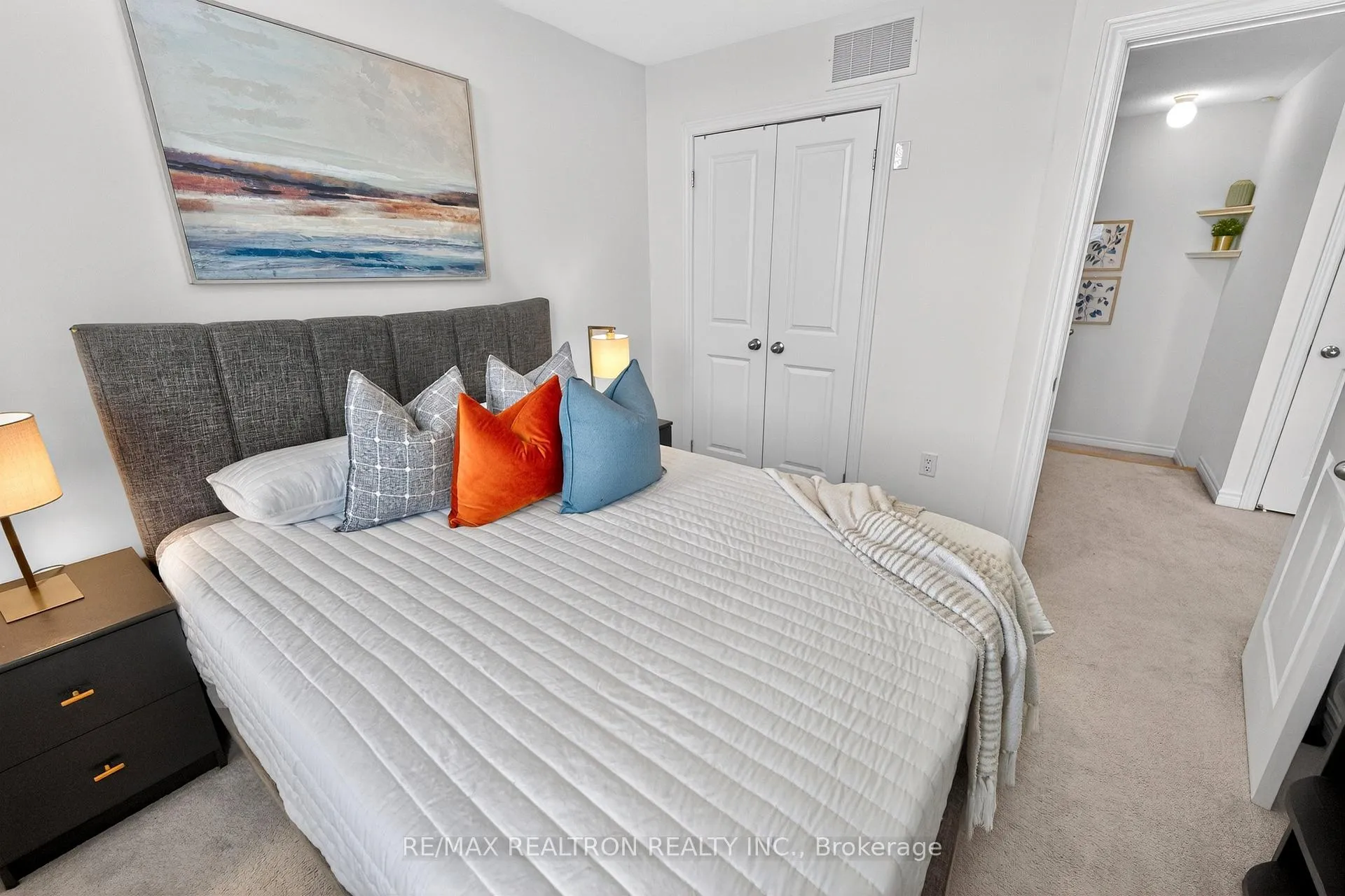 Photo 19 of 2578 William Jackson Drive, Pickering, Duffin Heights — HOMEH