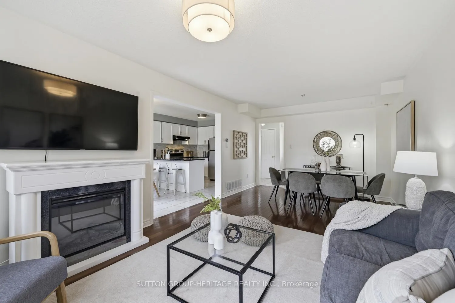 Photo 5 of 47 St Thomas Street, Whitby, Brooklin — HOMEH
