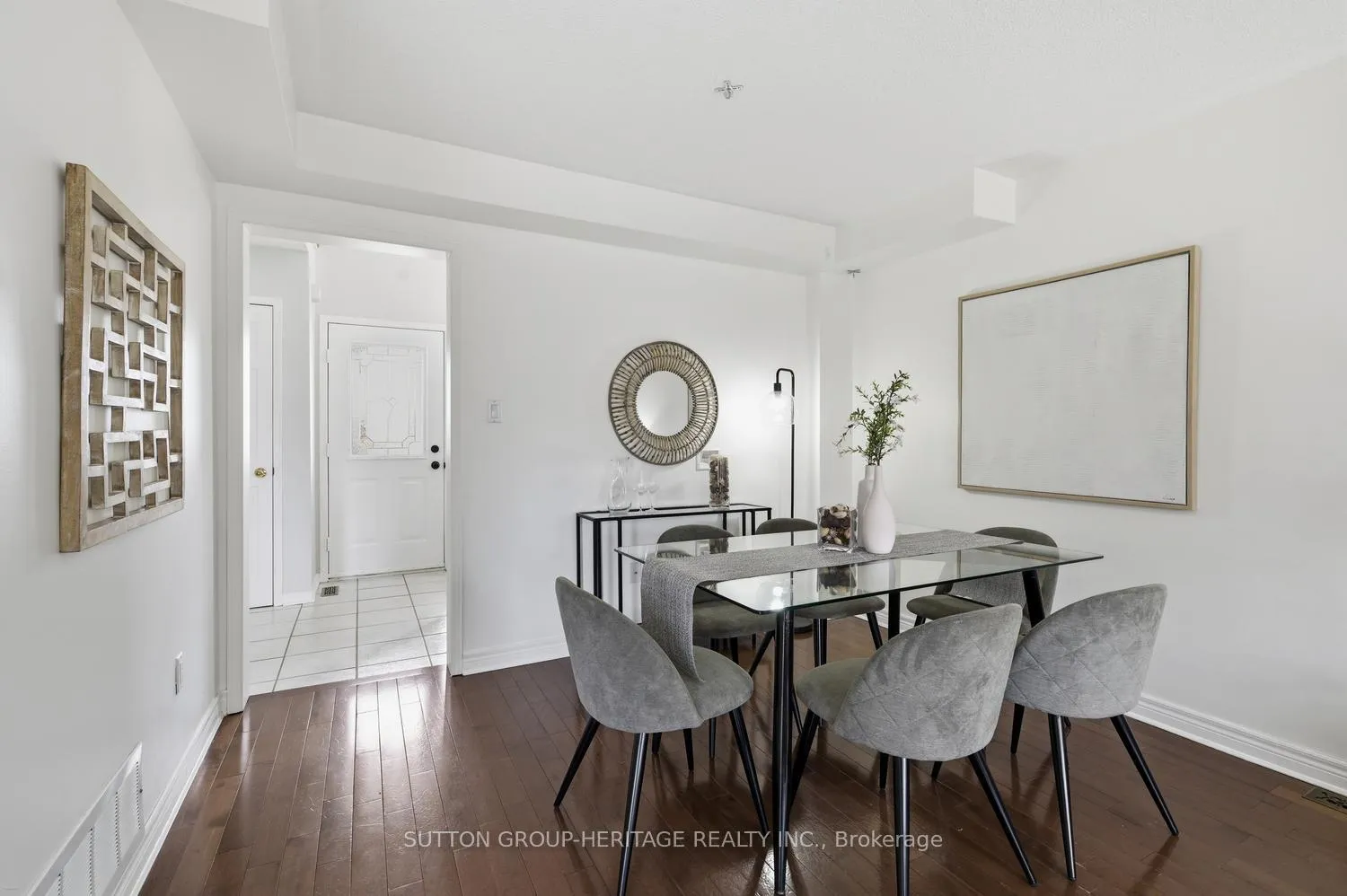 Photo 6 of 47 St Thomas Street, Whitby, Brooklin — HOMEH
