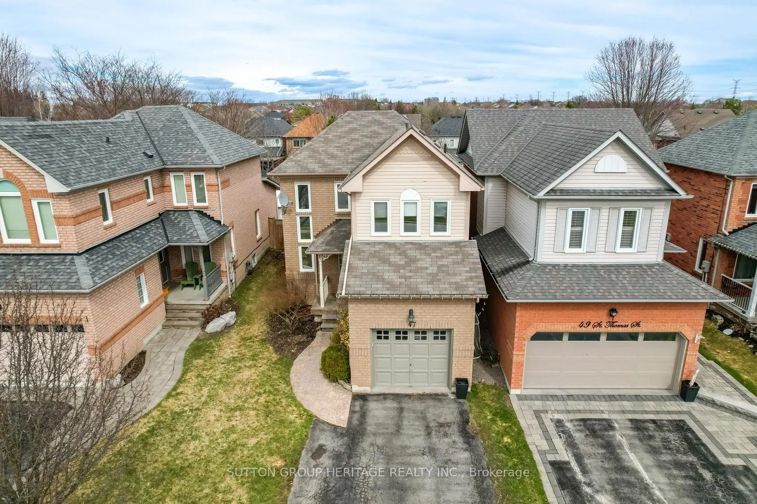 Photo 31 of 47 St Thomas Street, Whitby, Brooklin — HOMEH