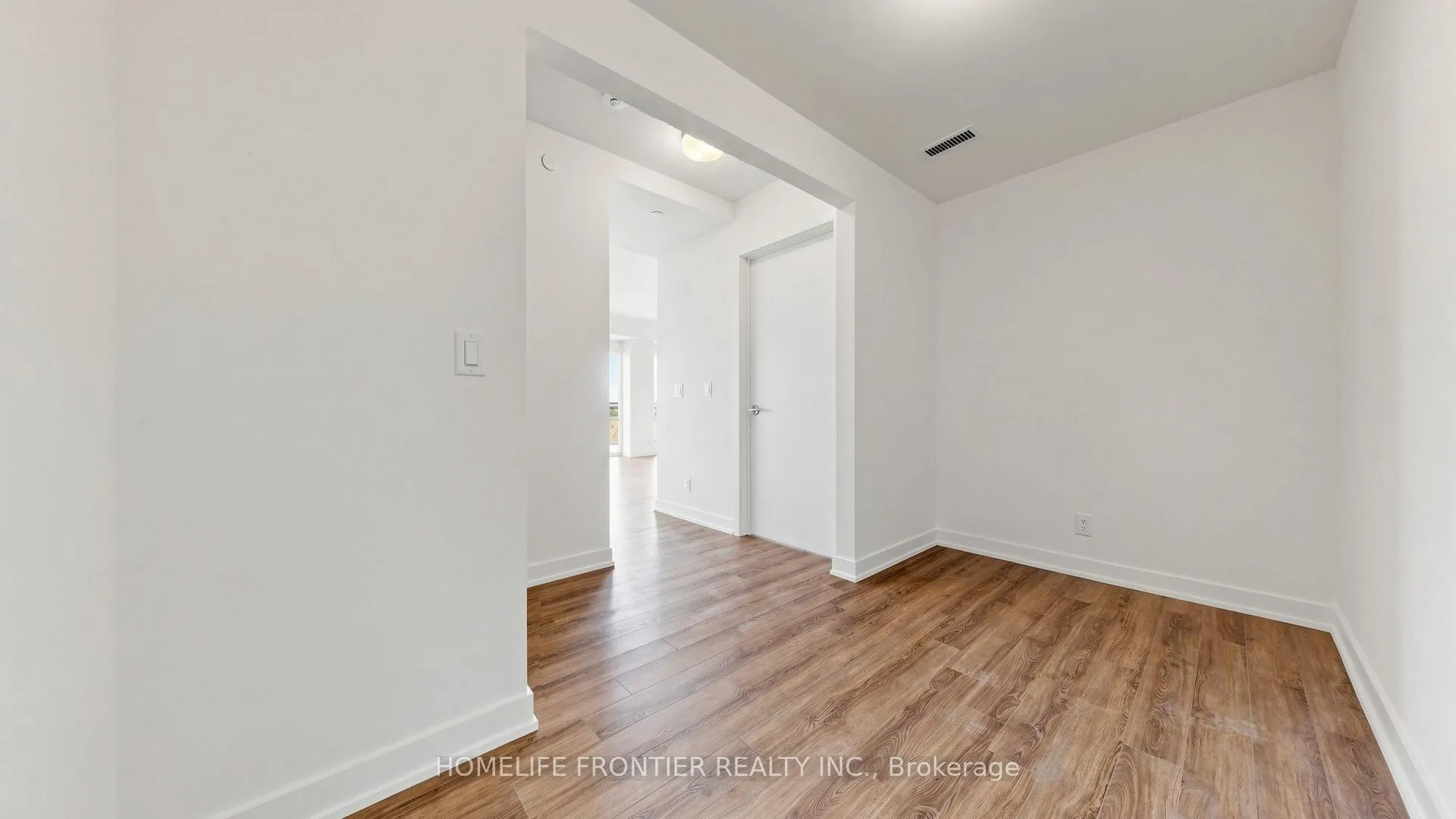 Photo 36 of Unit 1213, 51 Clarington Boulevard, Clarington, Bowmanville — HOMEH