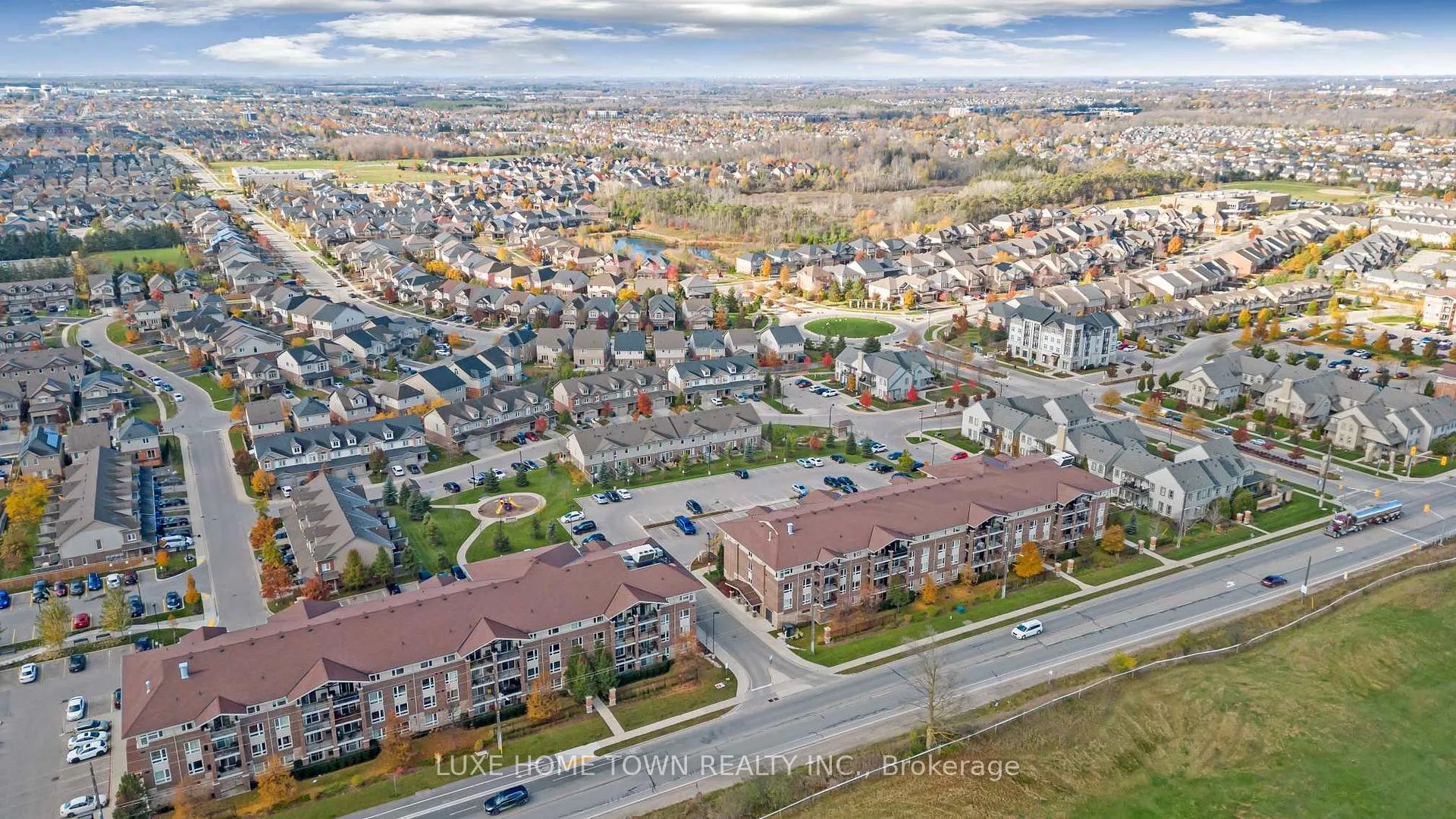 Photo 4 of Unit 209, 67 Kingsbury Square, Guelph, Pineridge/Westminster Woods — HOMEH