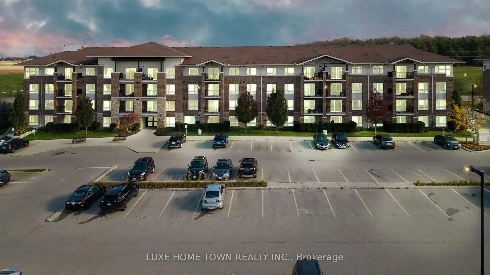 Photo 7 of Unit 209, 67 Kingsbury Square, Guelph, Pineridge/Westminster Woods — HOMEH