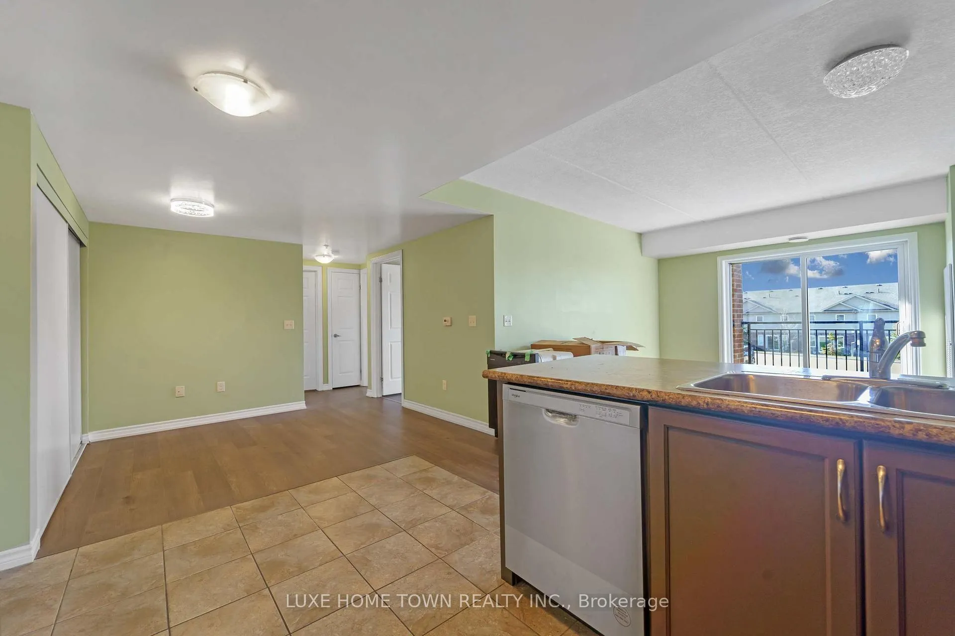 Photo 14 of Unit 209, 67 Kingsbury Square, Guelph, Pineridge/Westminster Woods — HOMEH