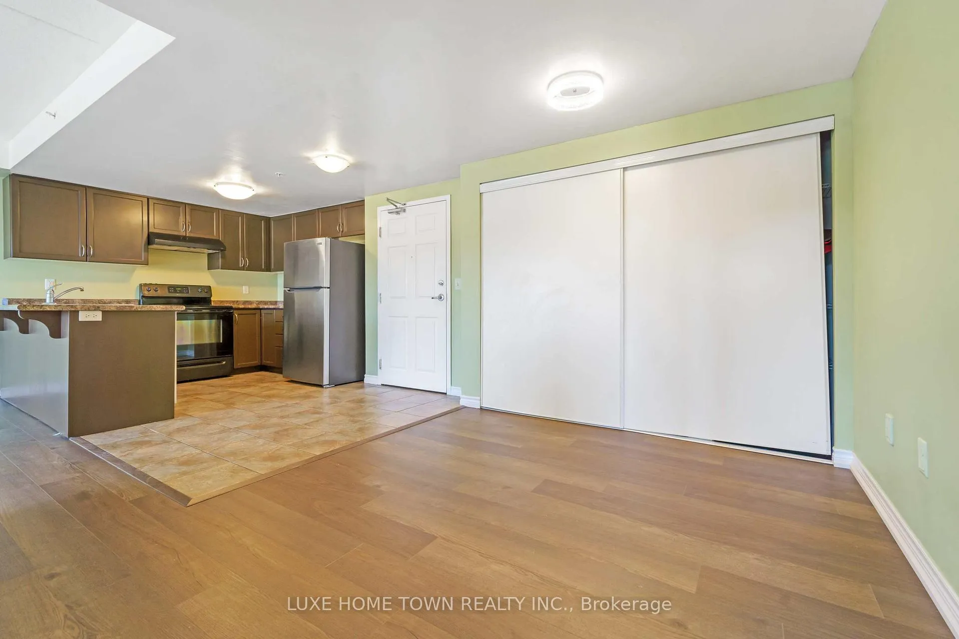 Photo 15 of Unit 209, 67 Kingsbury Square, Guelph, Pineridge/Westminster Woods — HOMEH