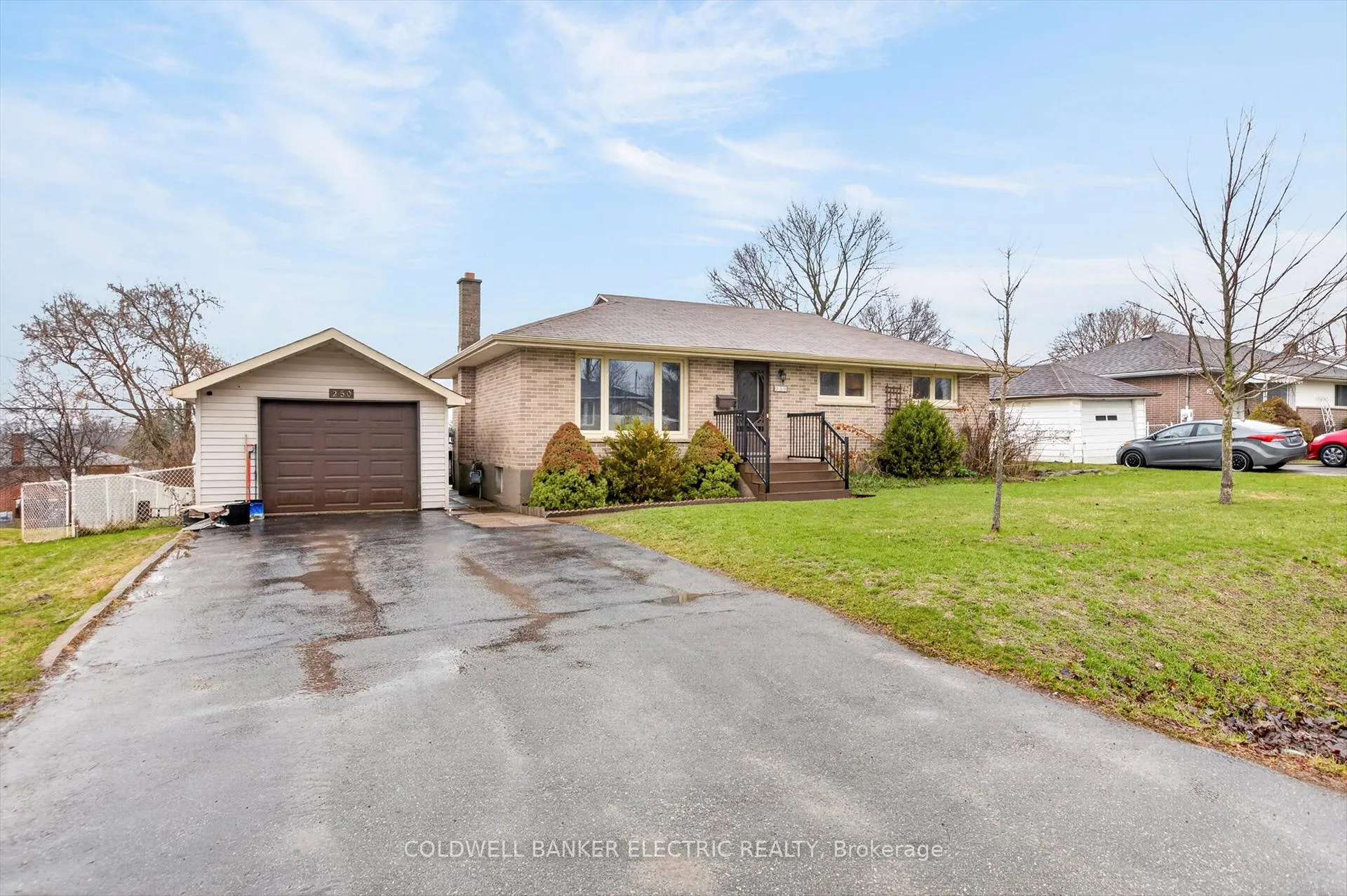 Photo 5 of 250 Collison Crescent, Peterborough, Ashburnham Ward 4 — HOMEH