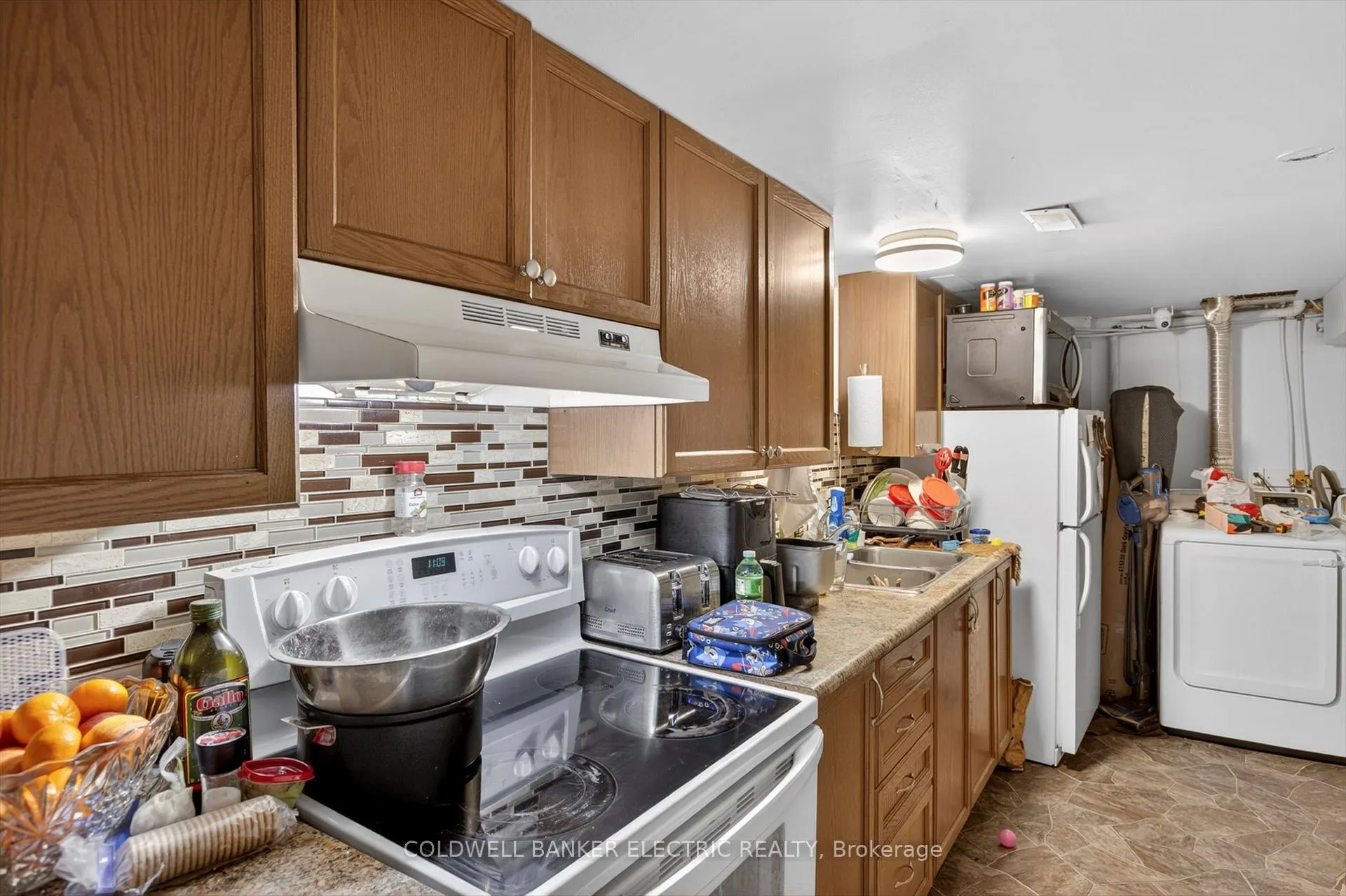 Photo 33 of 250 Collison Crescent, Peterborough, Ashburnham Ward 4 — HOMEH