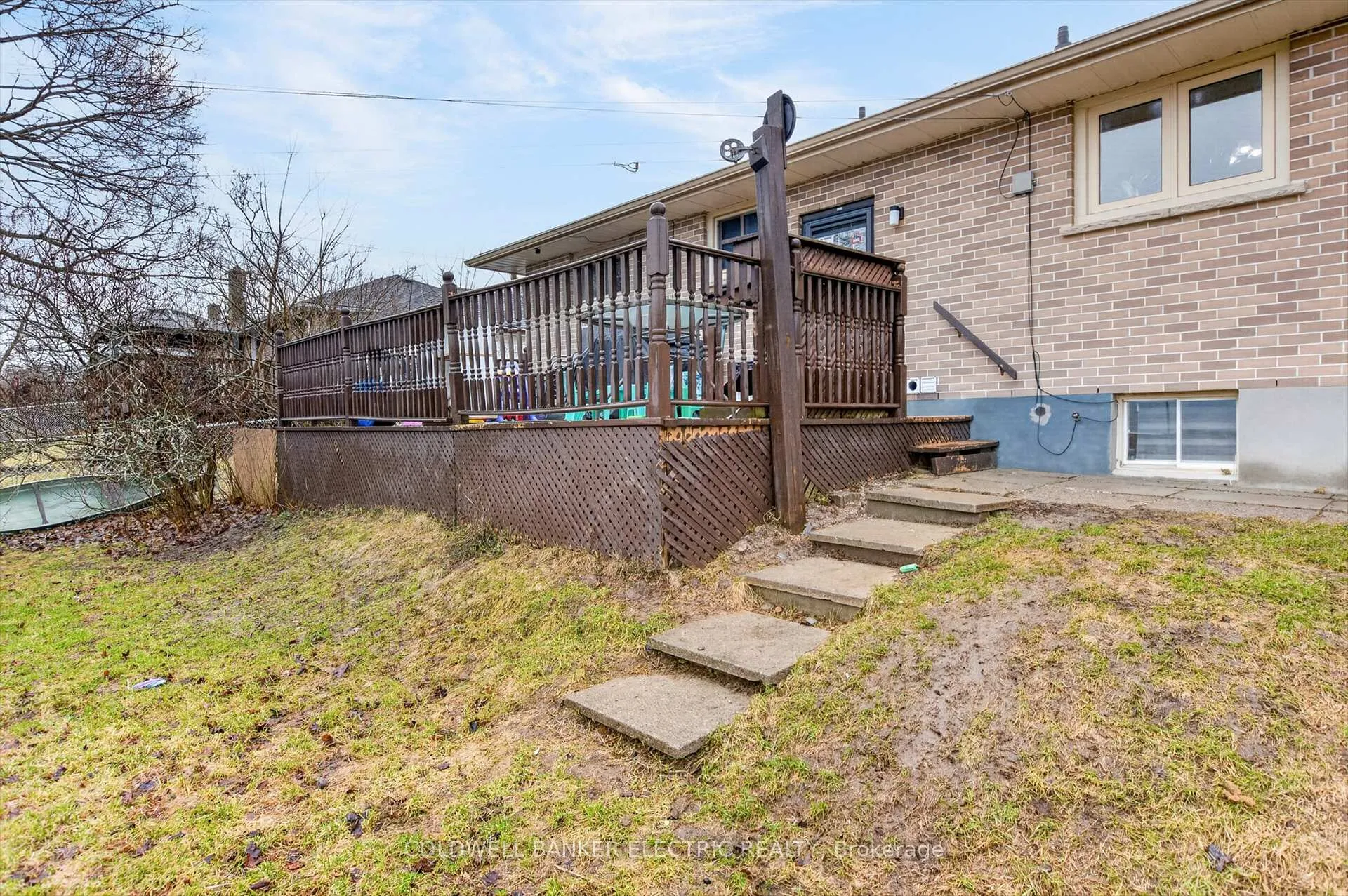 Photo 46 of 250 Collison Crescent, Peterborough, Ashburnham Ward 4 — HOMEH