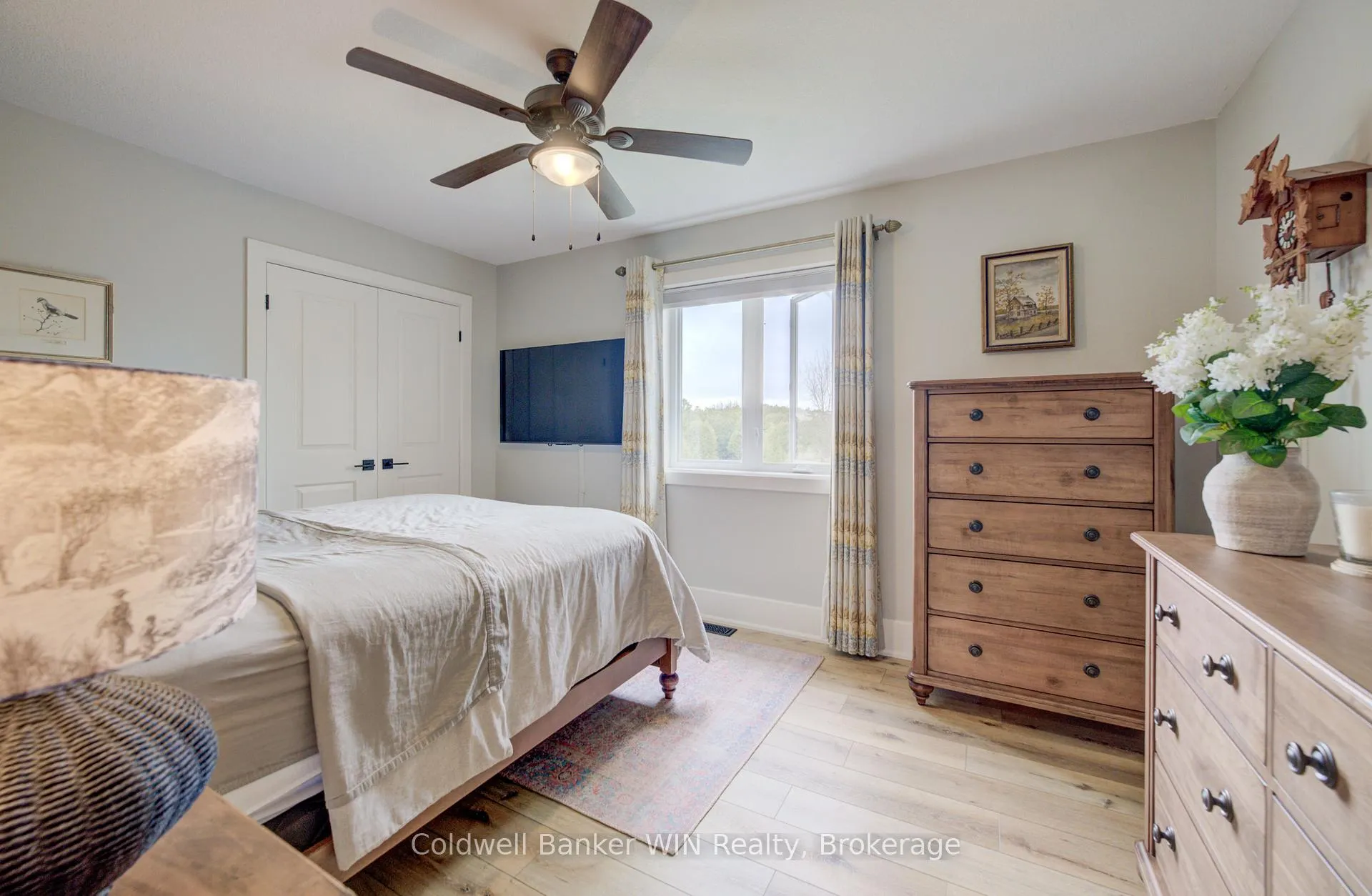 Photo 20 of 224 Djay Crescent, West Grey — HOMEH