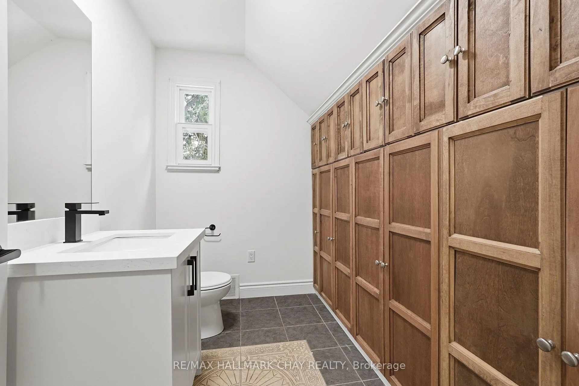 Photo 16 of 500218 Grey Road 12, West Grey — HOMEH