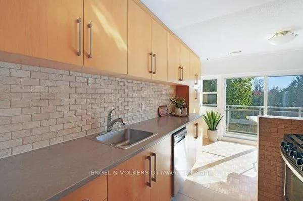 Photo 18 of Unit 216, 12 Corkstown Road, Ottawa, Lakeview Park — HOMEH