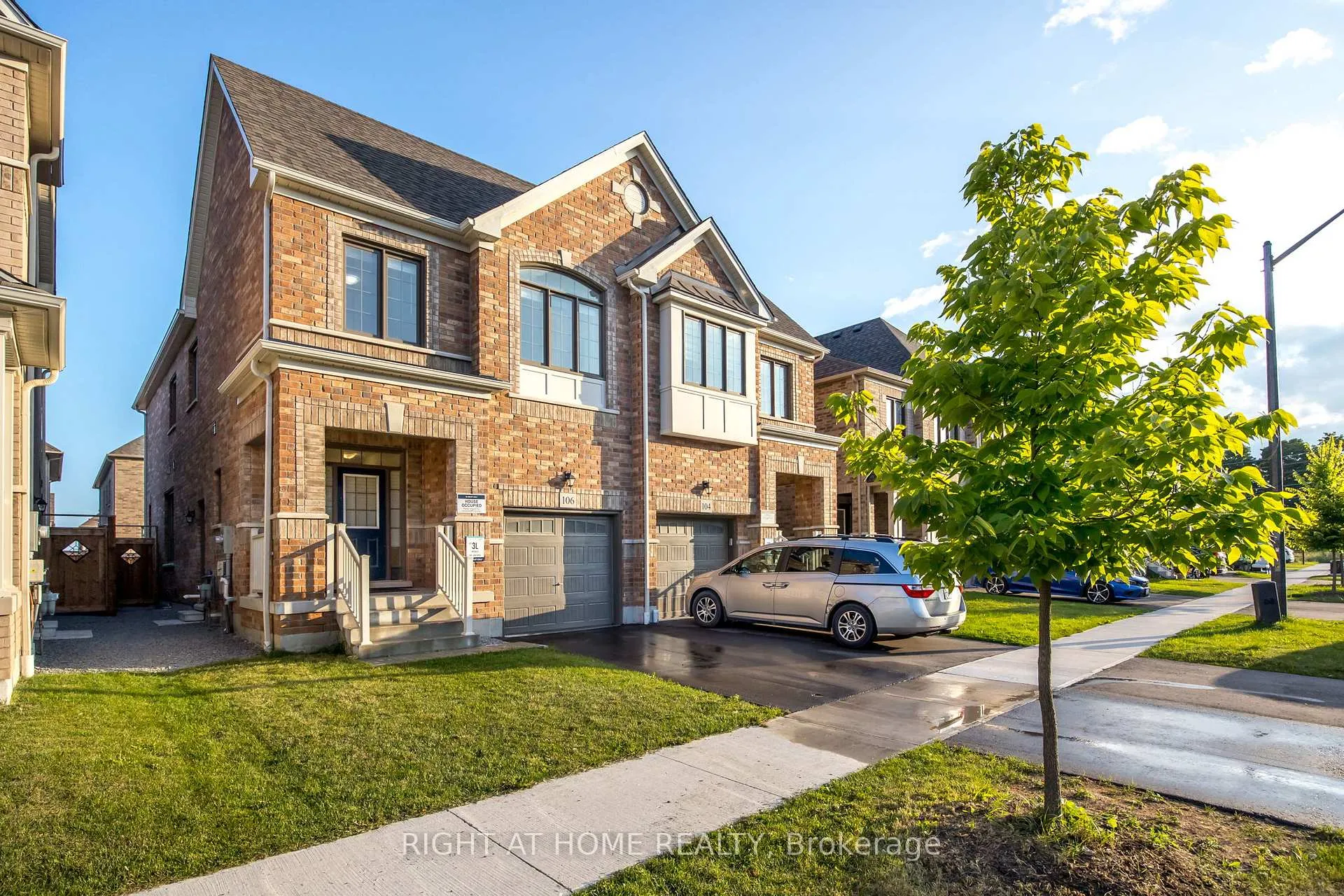 Photo 2 of 106 Laing Drive N, Whitby, Rural Whitby — HOMEH