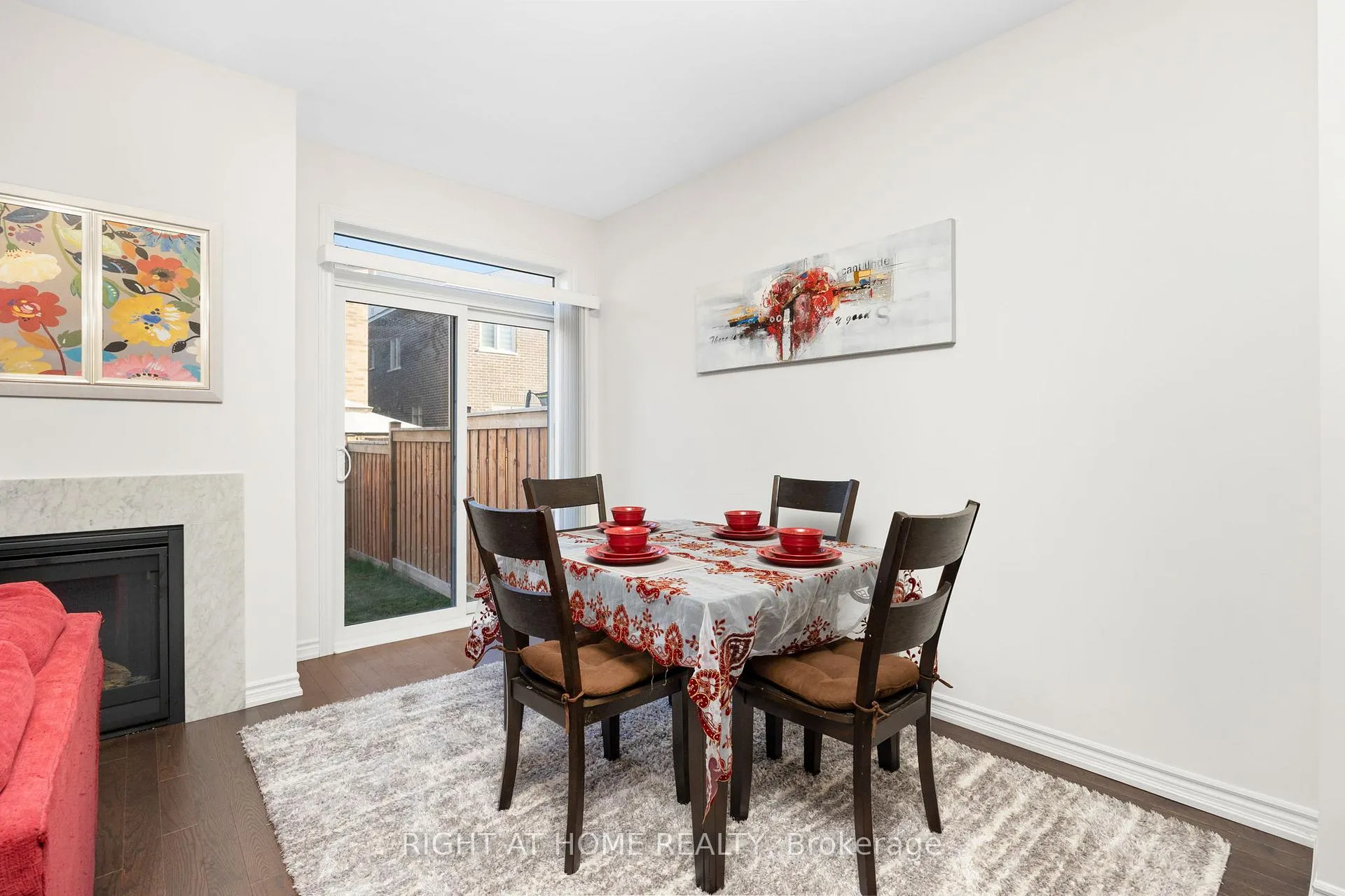 Photo 11 of 106 Laing Drive N, Whitby, Rural Whitby — HOMEH